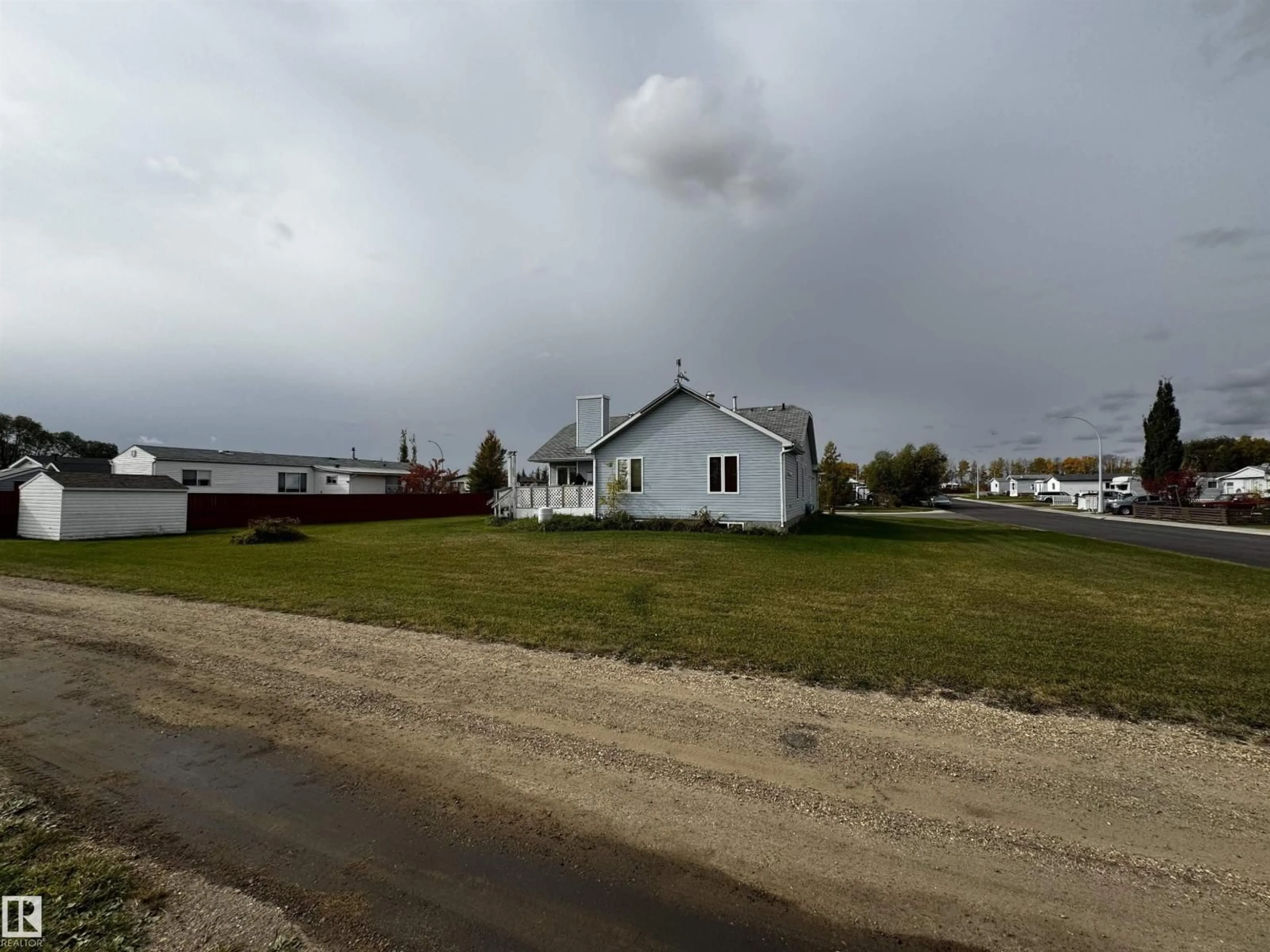 Unknown for 4751 49A ST, Vimy Alberta T0G2J0