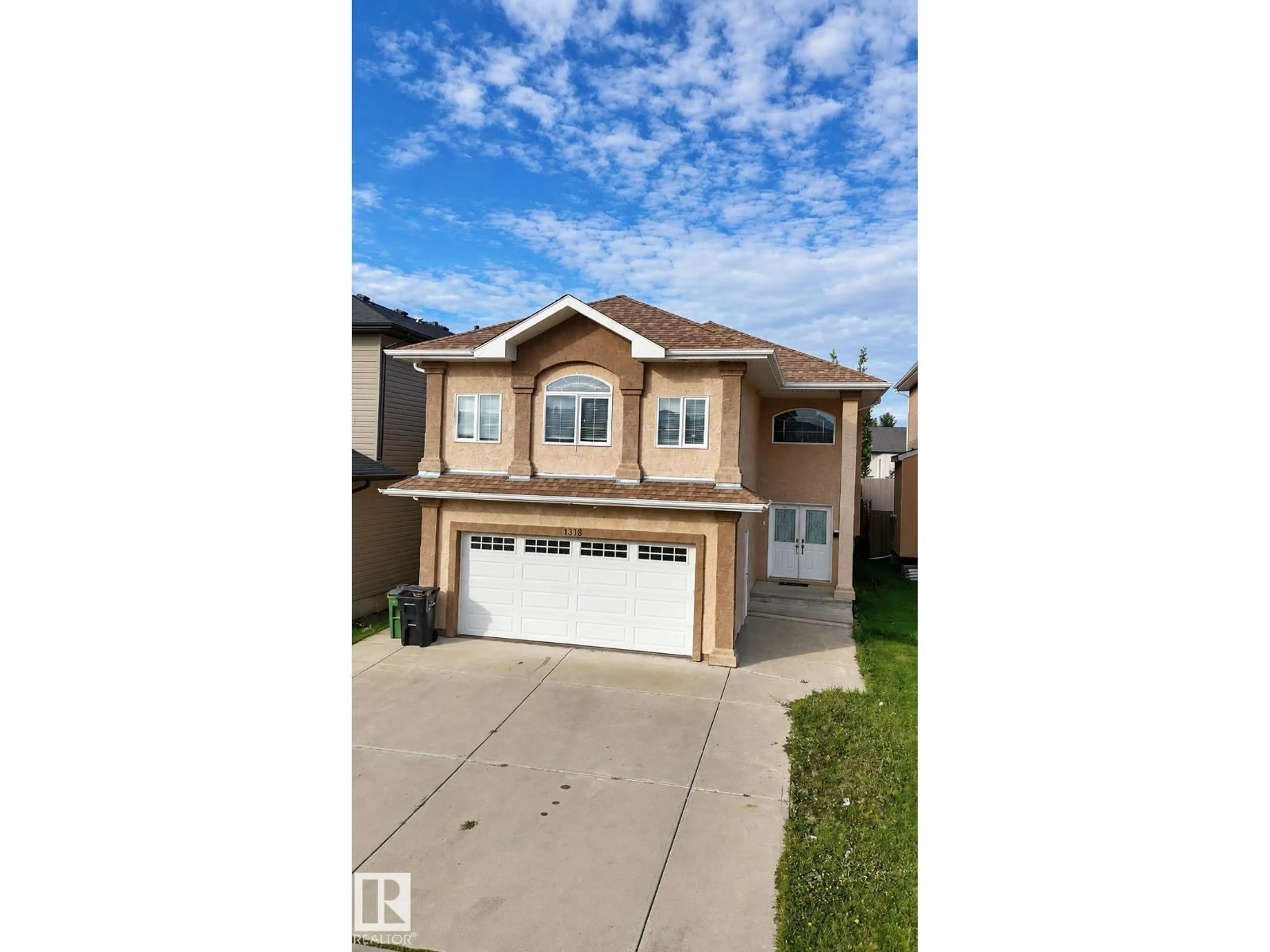 Home with vinyl exterior material, street for NW - 15116 32 ST, Edmonton Alberta T5Y0N2