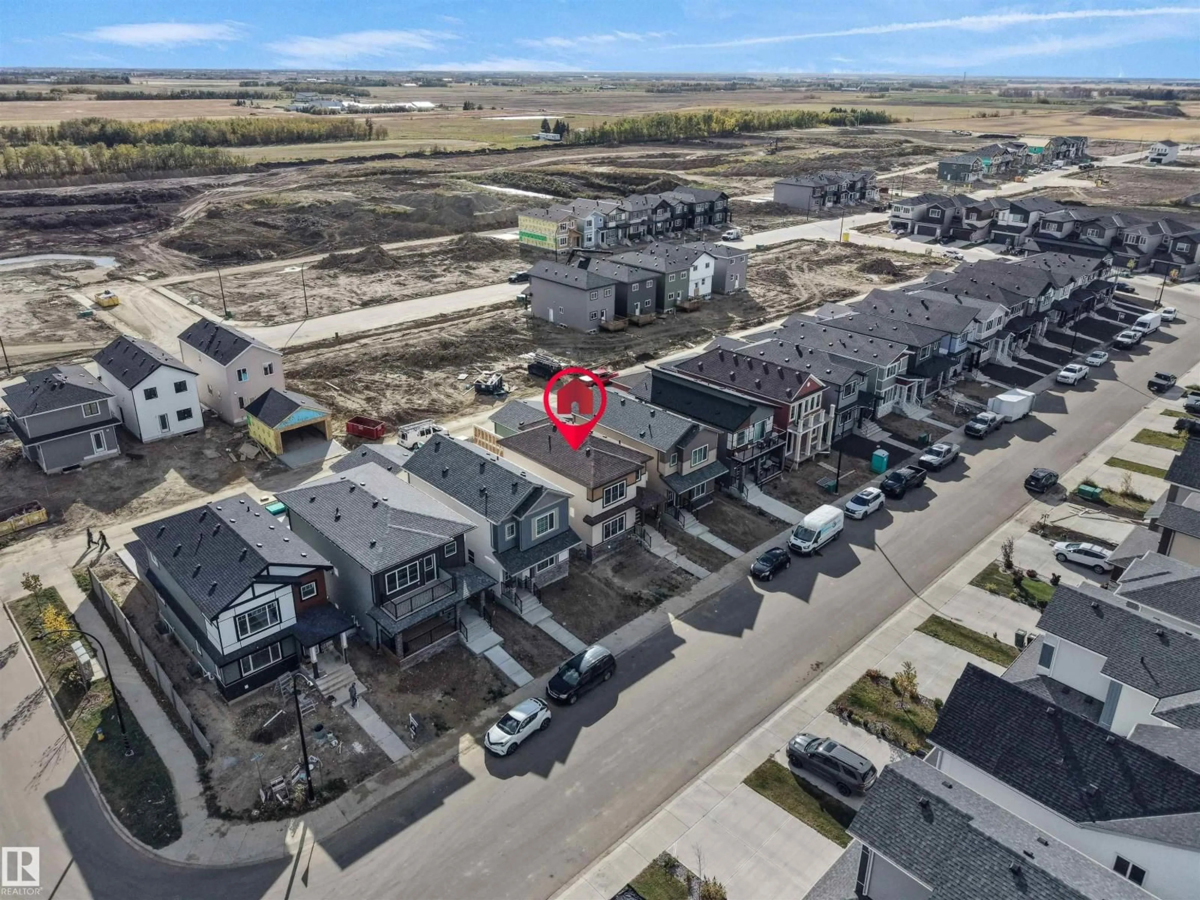 A pic from outside/outdoor area/front of a property/back of a property/a pic from drone, street for 348 ROBERTS WD, Leduc Alberta T9E1P8