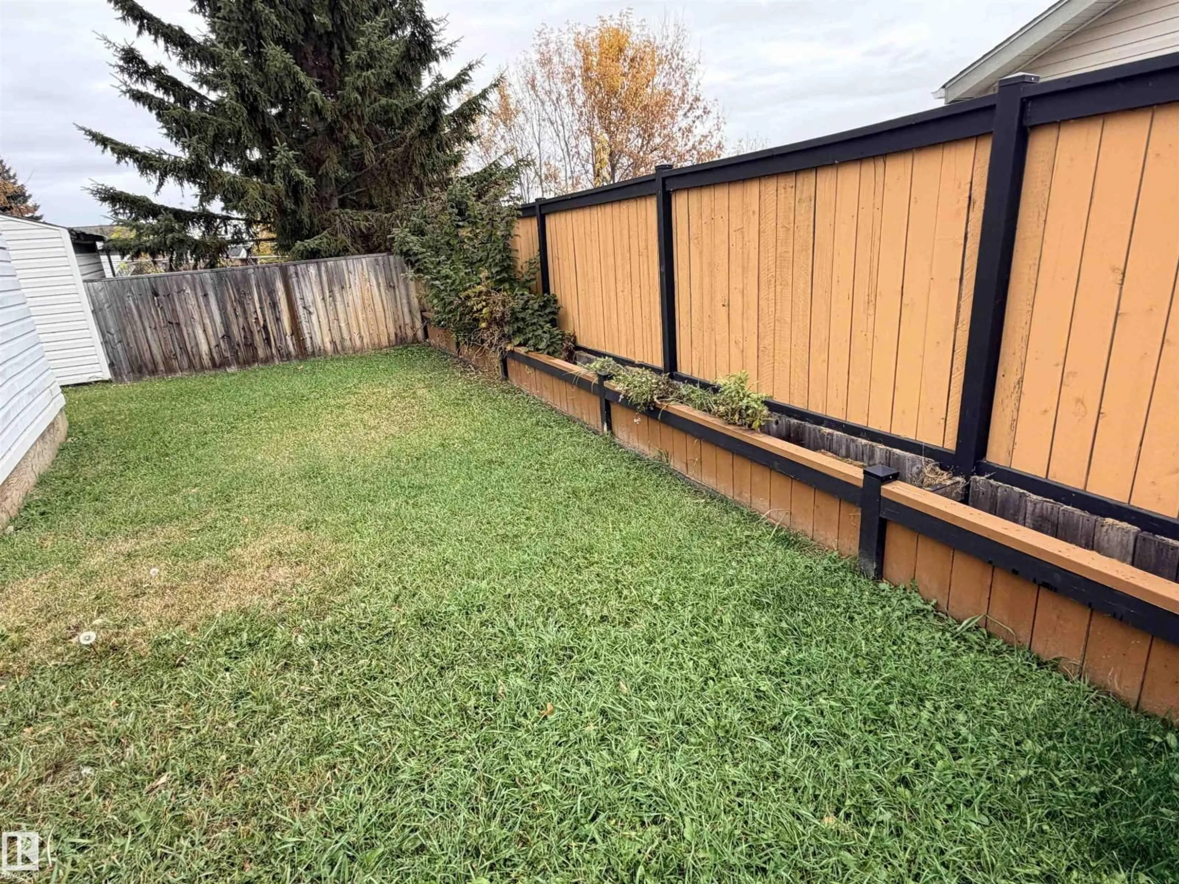Patio, street for #289 - 53222 RGE RD 272, Rural Parkland County Alberta T7X3N9