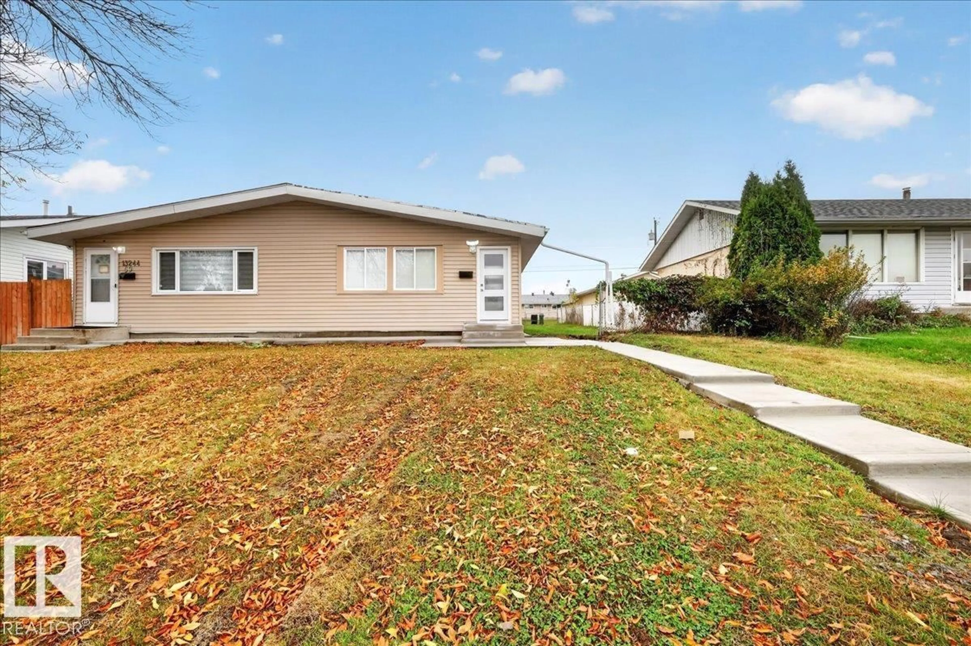 Home with vinyl exterior material, street for NW - 13246 59 ST, Edmonton Alberta T5A0R7