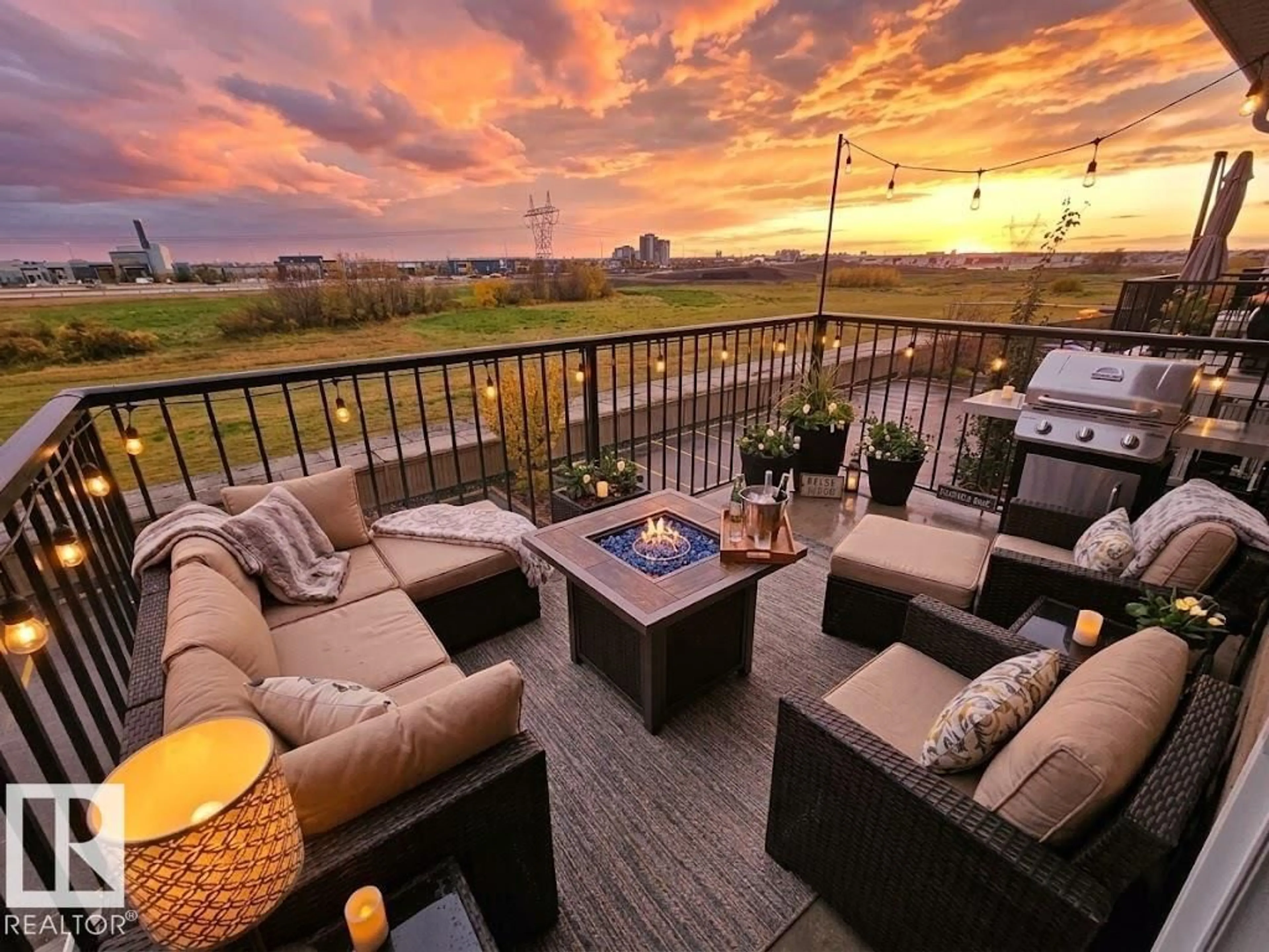 Patio, water/lake/river/ocean view for 9363 NW - 1411 SIMPSON DR, Edmonton Alberta T6R0N2
