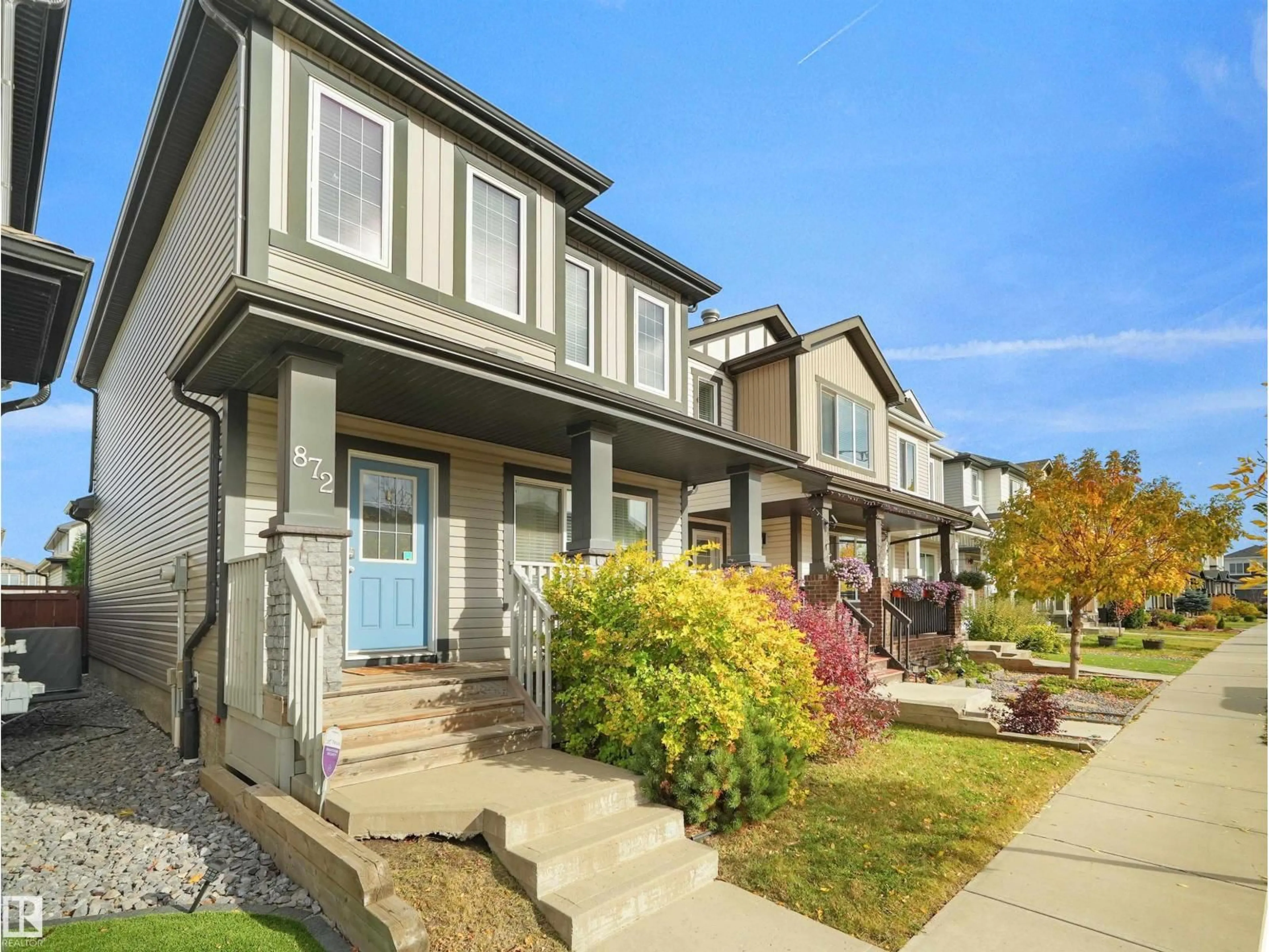 Home with vinyl exterior material, street for 872 CY BECKER DR, Edmonton Alberta T5Y3P3