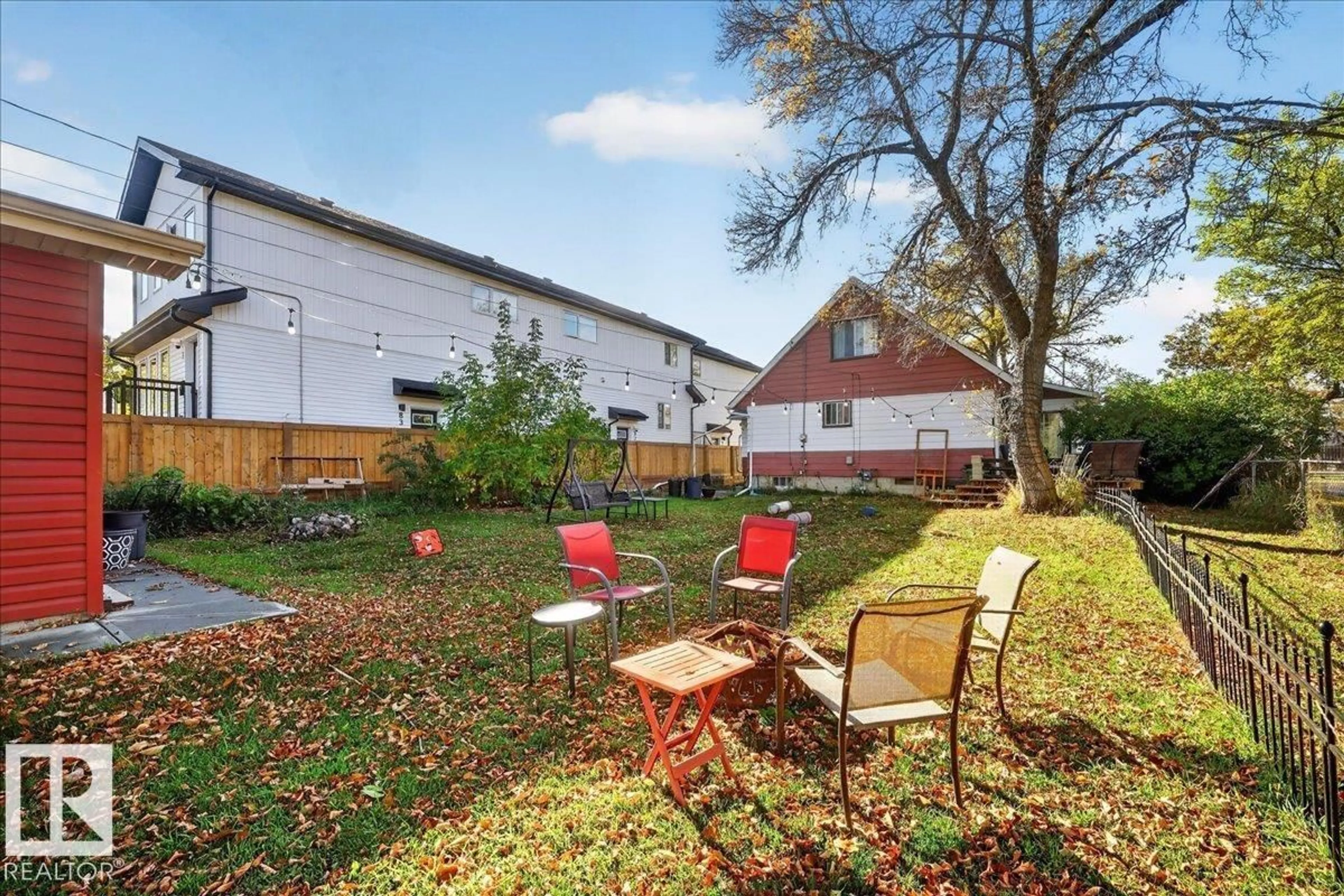 Patio, street for NW - 12331 107 ST, Edmonton Alberta T5G2T1