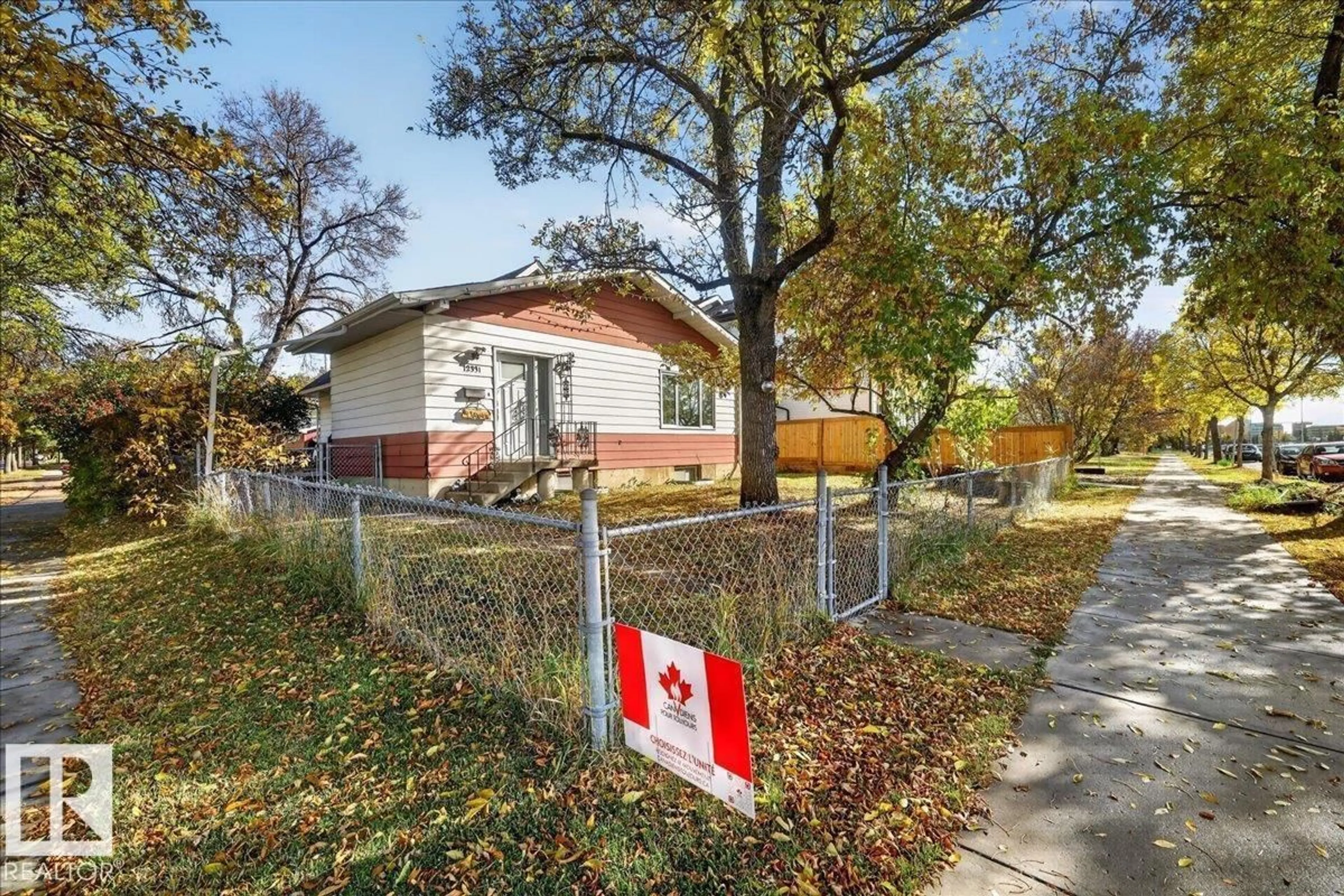 Unknown for NW - 12331 107 ST, Edmonton Alberta T5G2T1