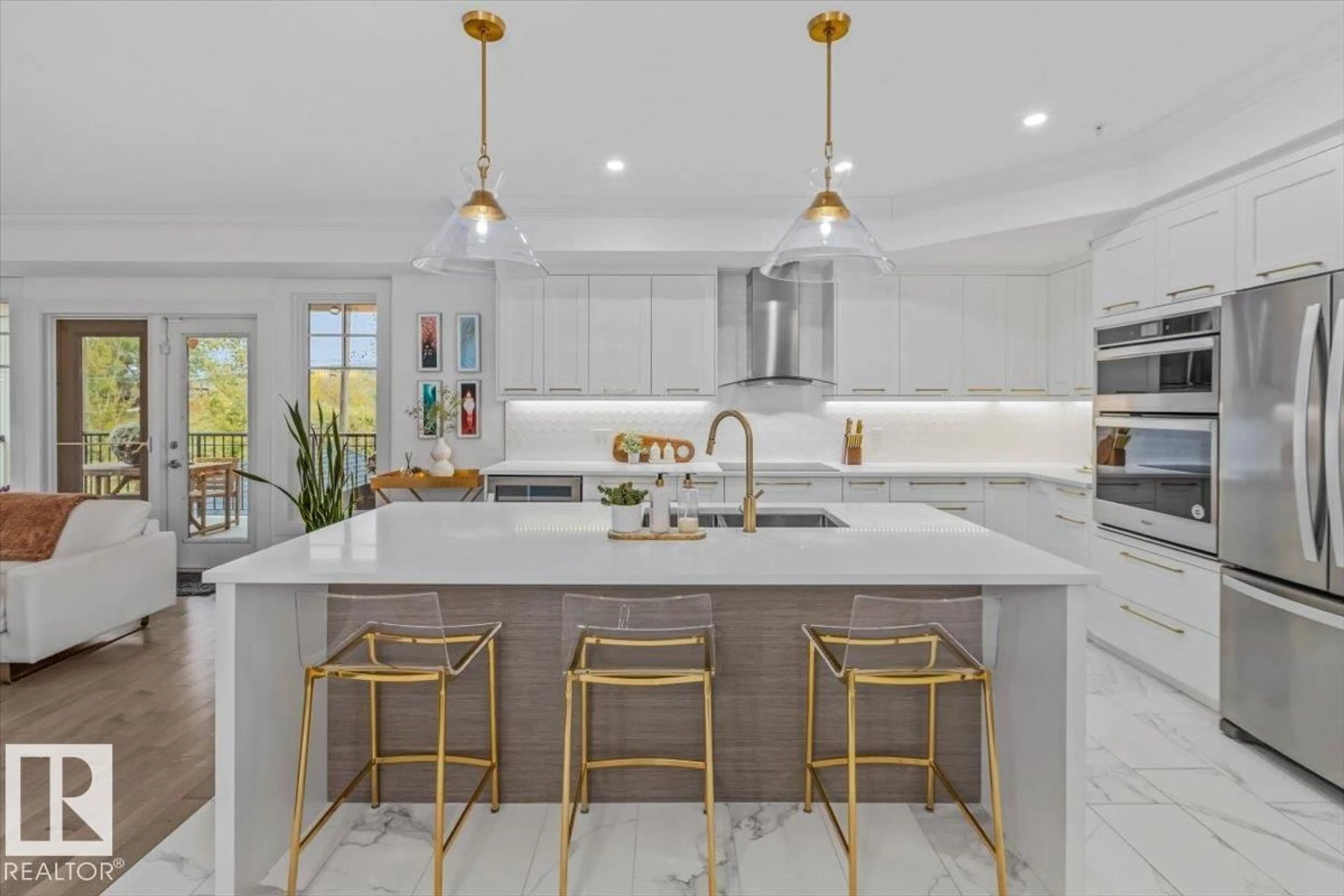 Contemporary kitchen, ceramic/tile floor for 209 - 9819 96A ST, Edmonton Alberta T6A4A2