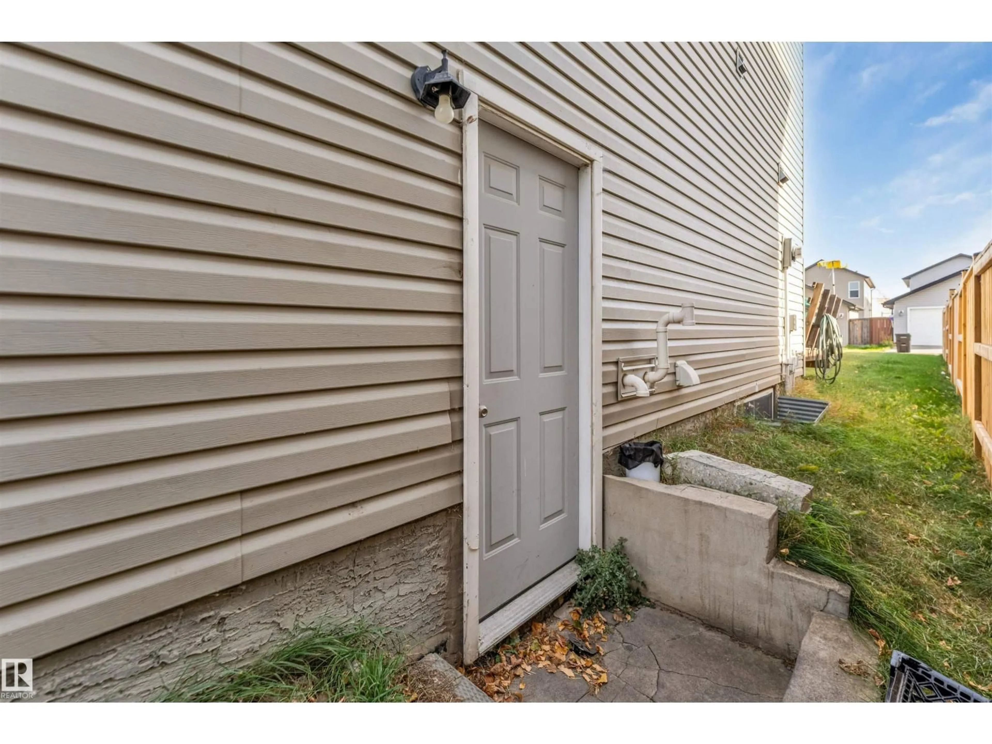 Unknown for NW - 3503 15A ST, Edmonton Alberta T6T0M9