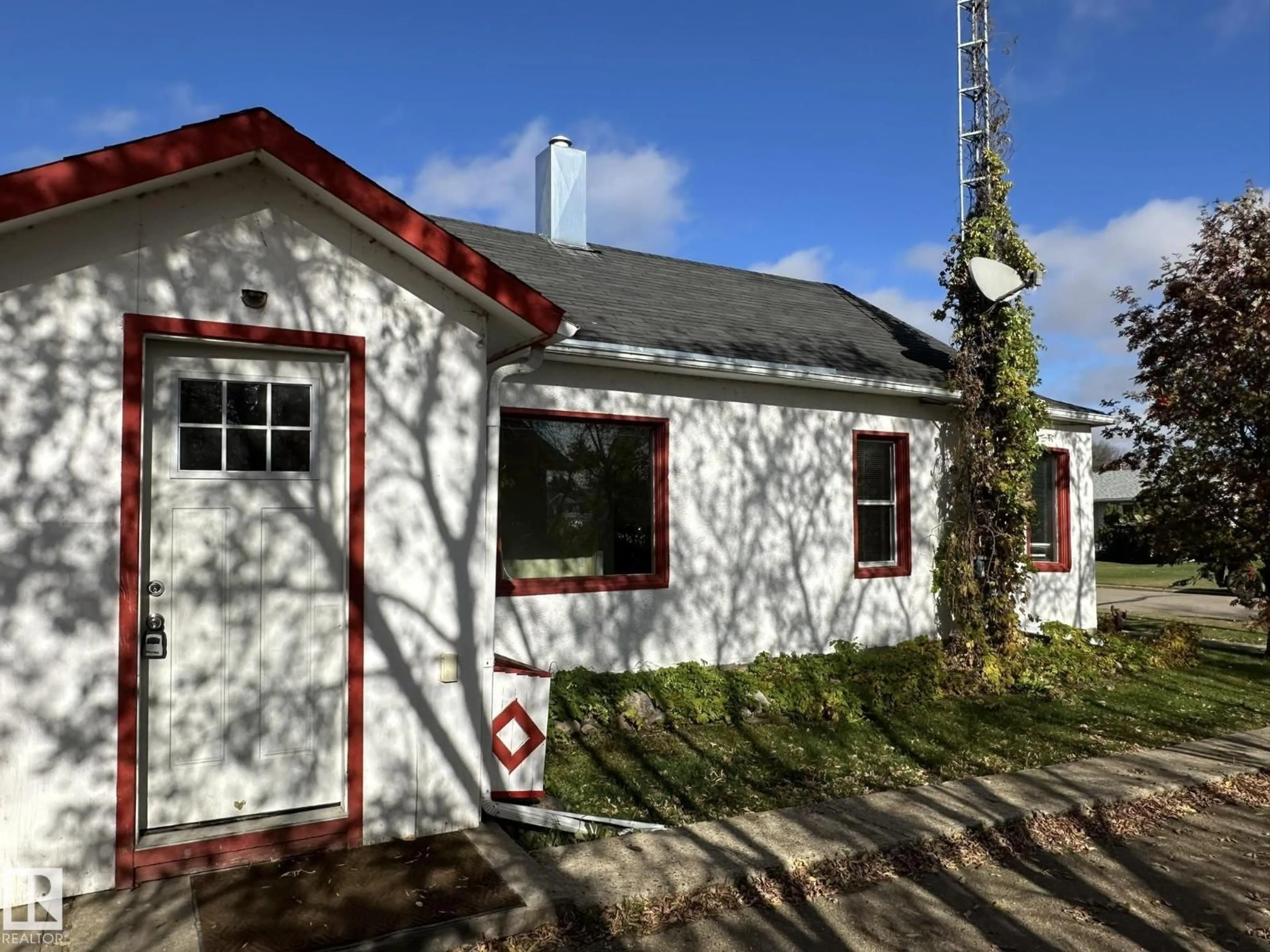 Unknown for 4522 51 ST, Smoky Lake Town Alberta T0A3C0