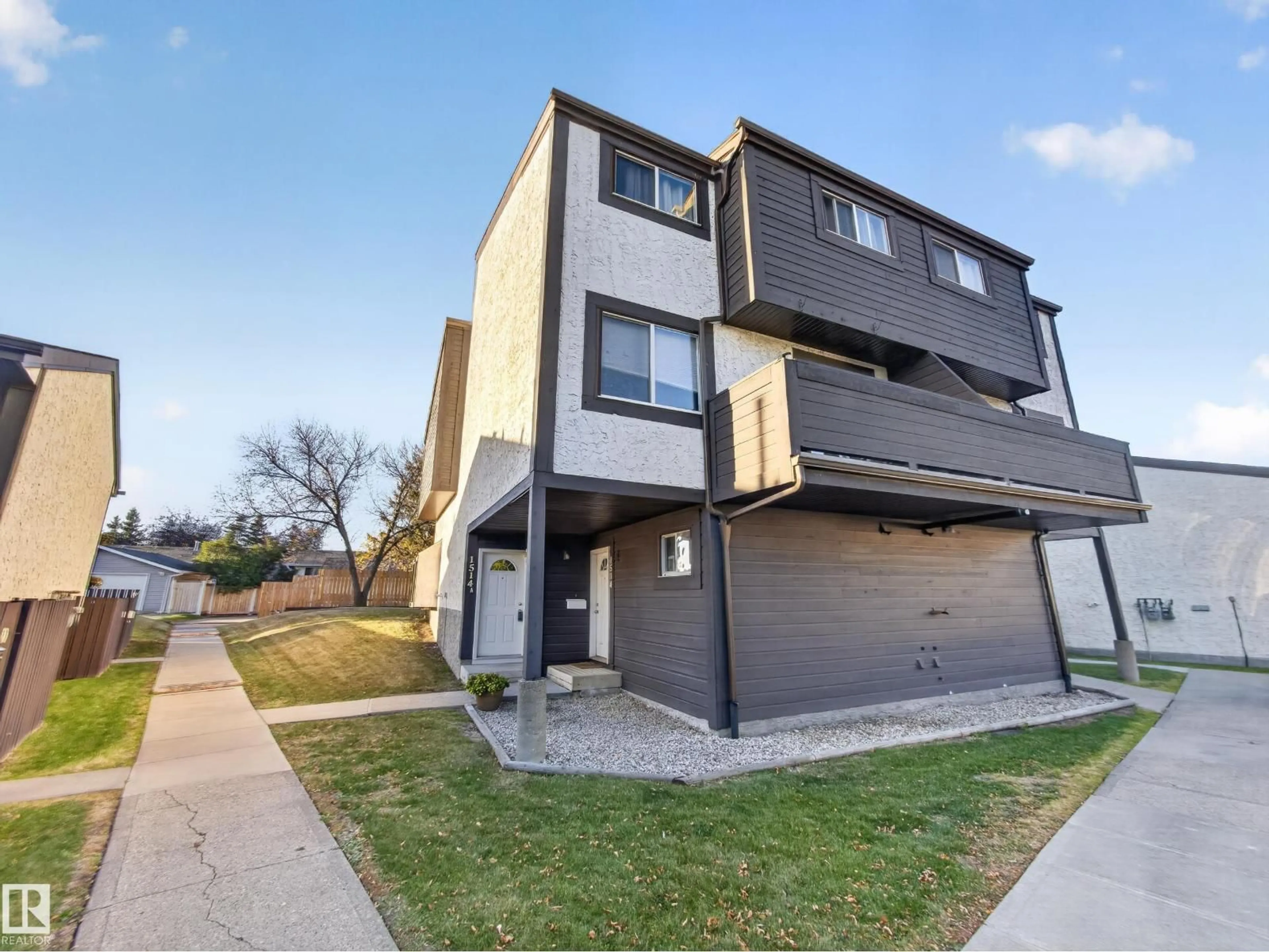 Unknown for 1514A 69 ST, Edmonton Alberta T6K3R3