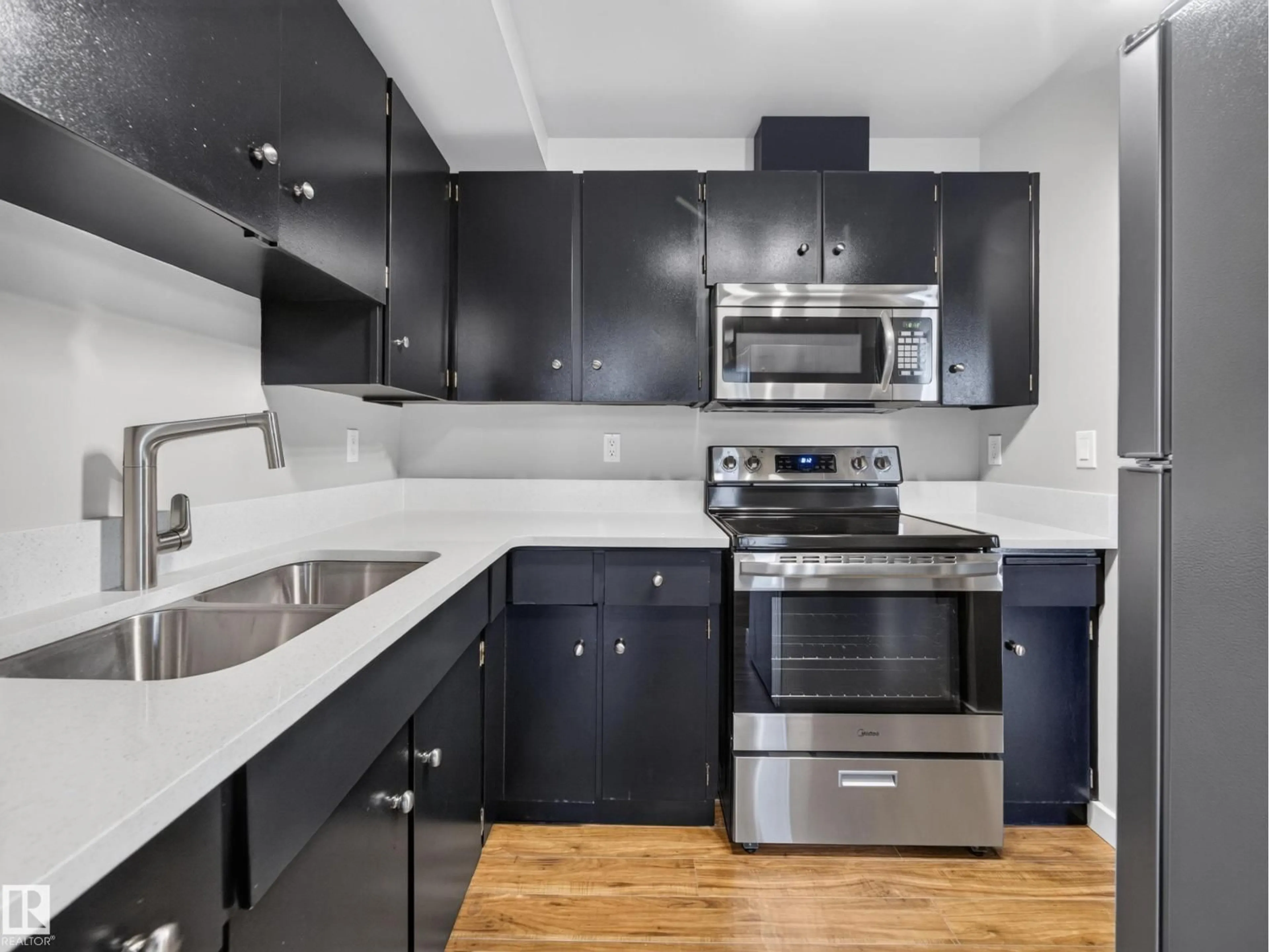 Unknown for 1514A 69 ST, Edmonton Alberta T6K3R3