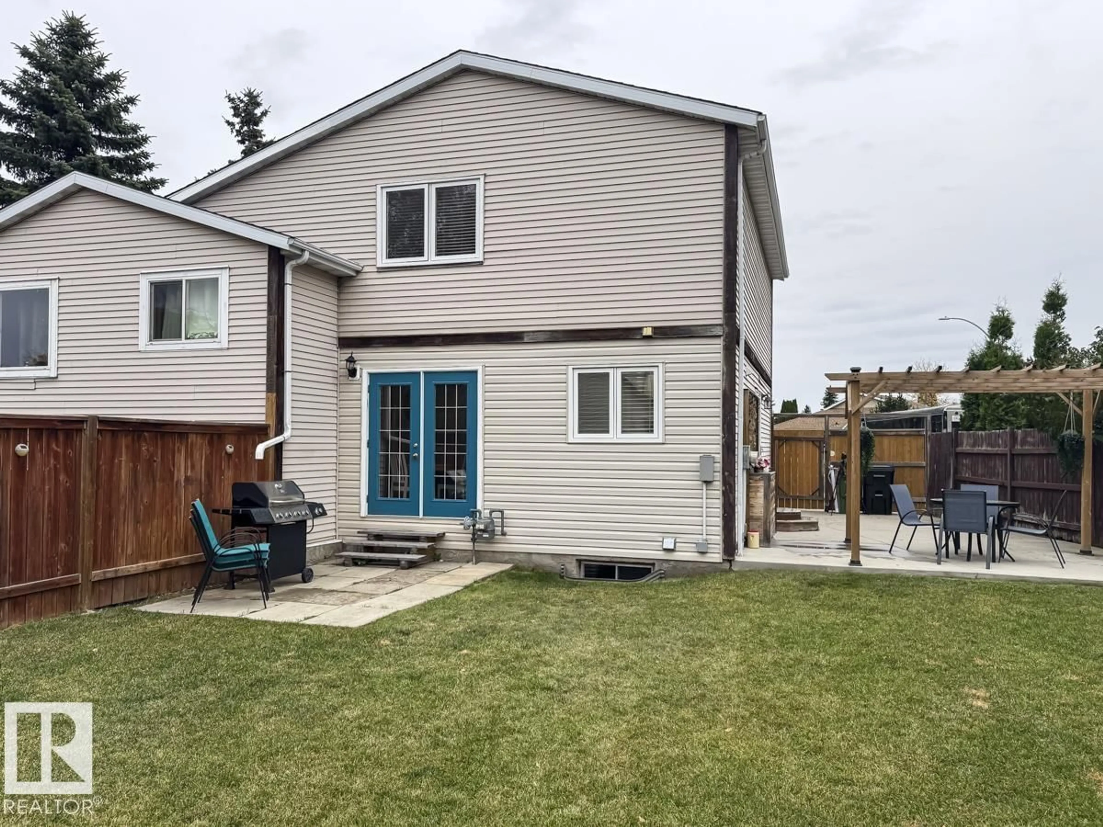 Unknown for 4619 35 AV, Edmonton Alberta T6L3P8
