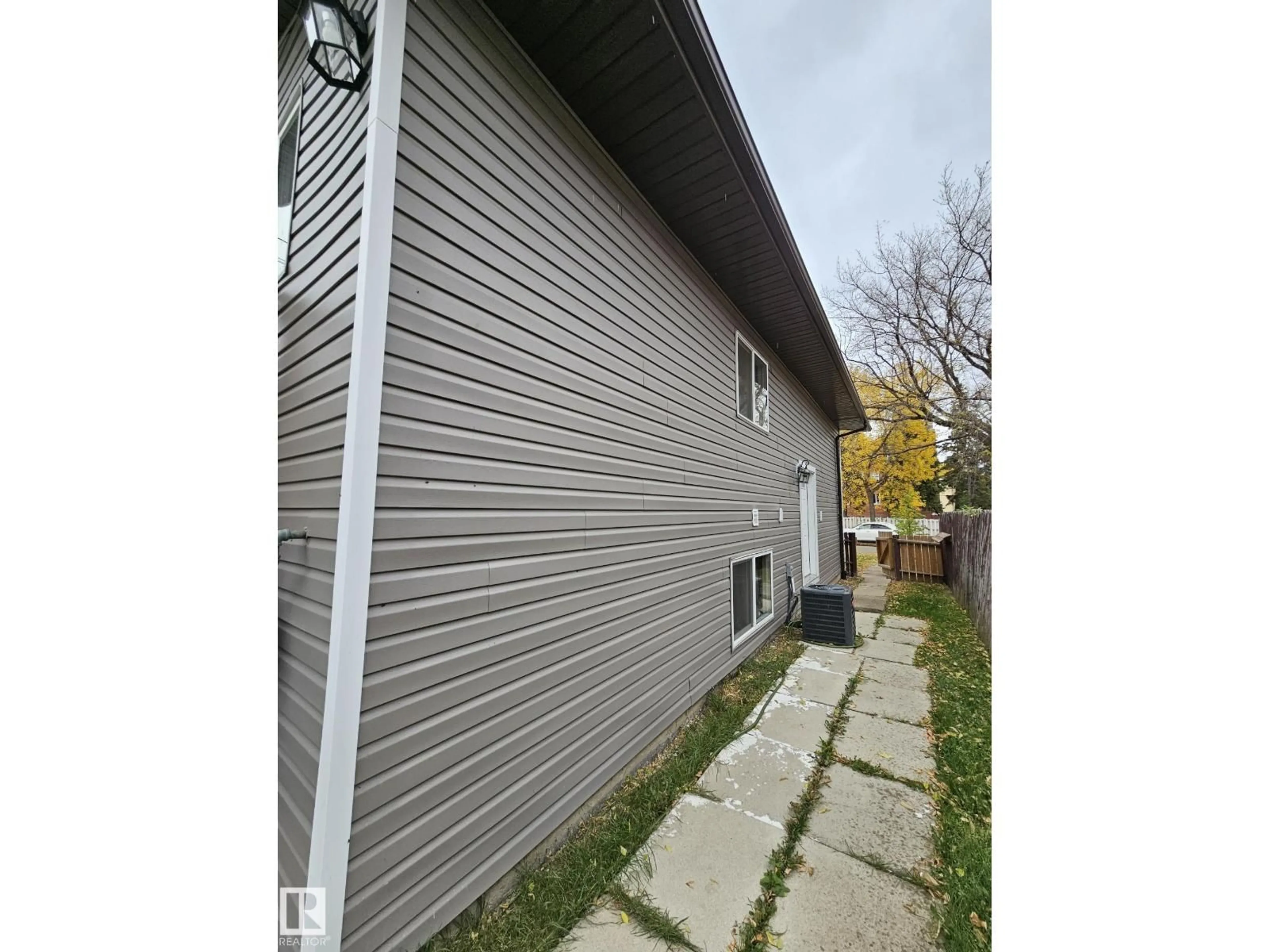 Unknown for NW - 12906-12908 68 ST, Edmonton Alberta T5C0E8