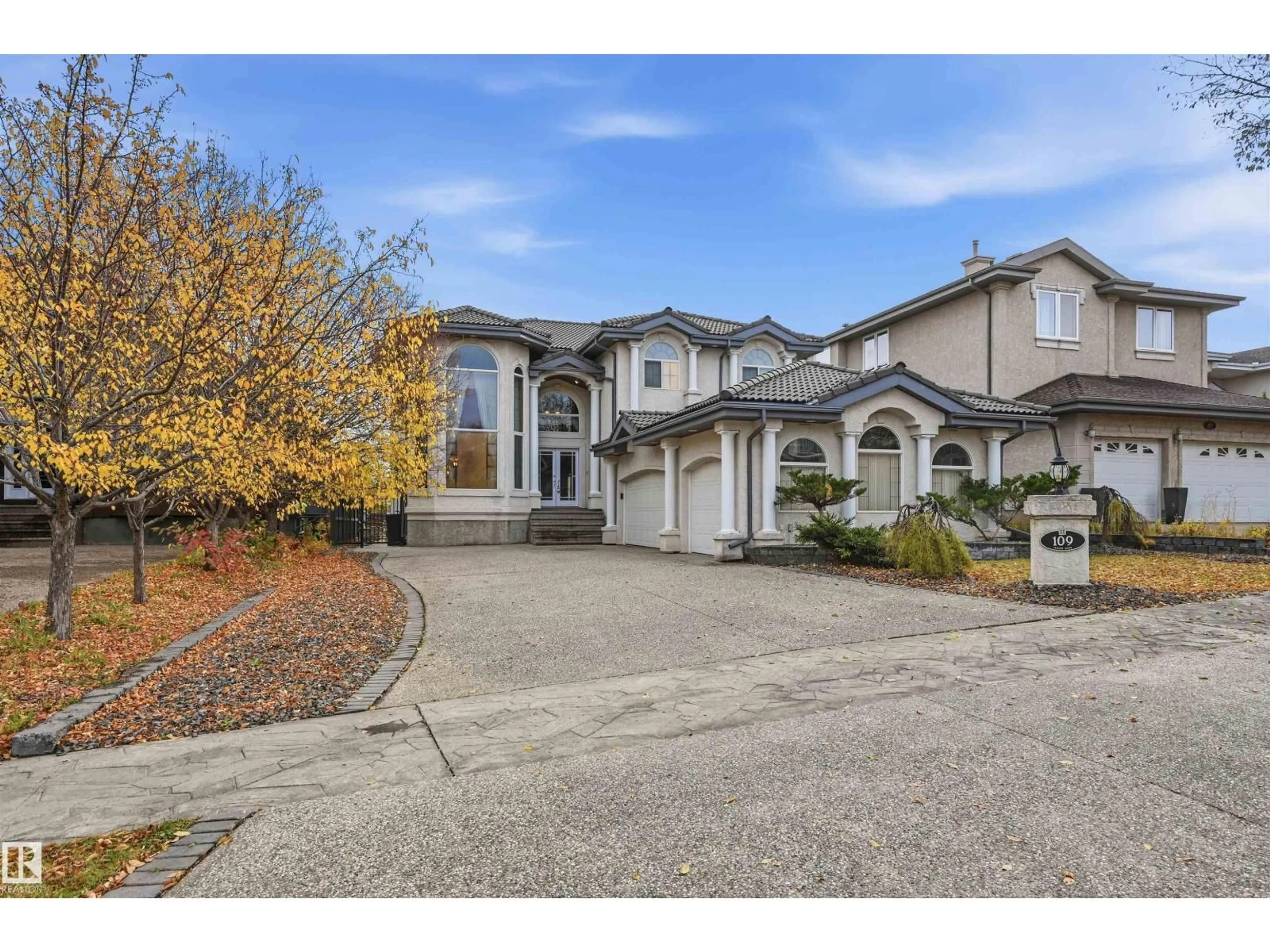 Unknown for 109 TEGLER GATE, Edmonton Alberta T6R3A4