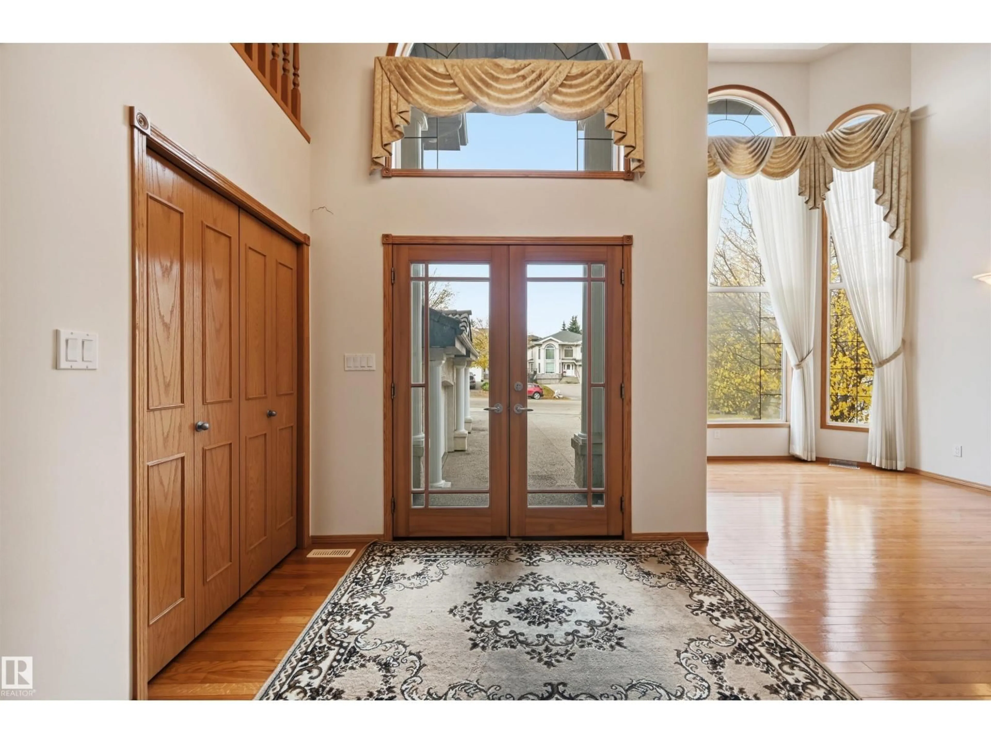 Unknown for 109 TEGLER GATE, Edmonton Alberta T6R3A4