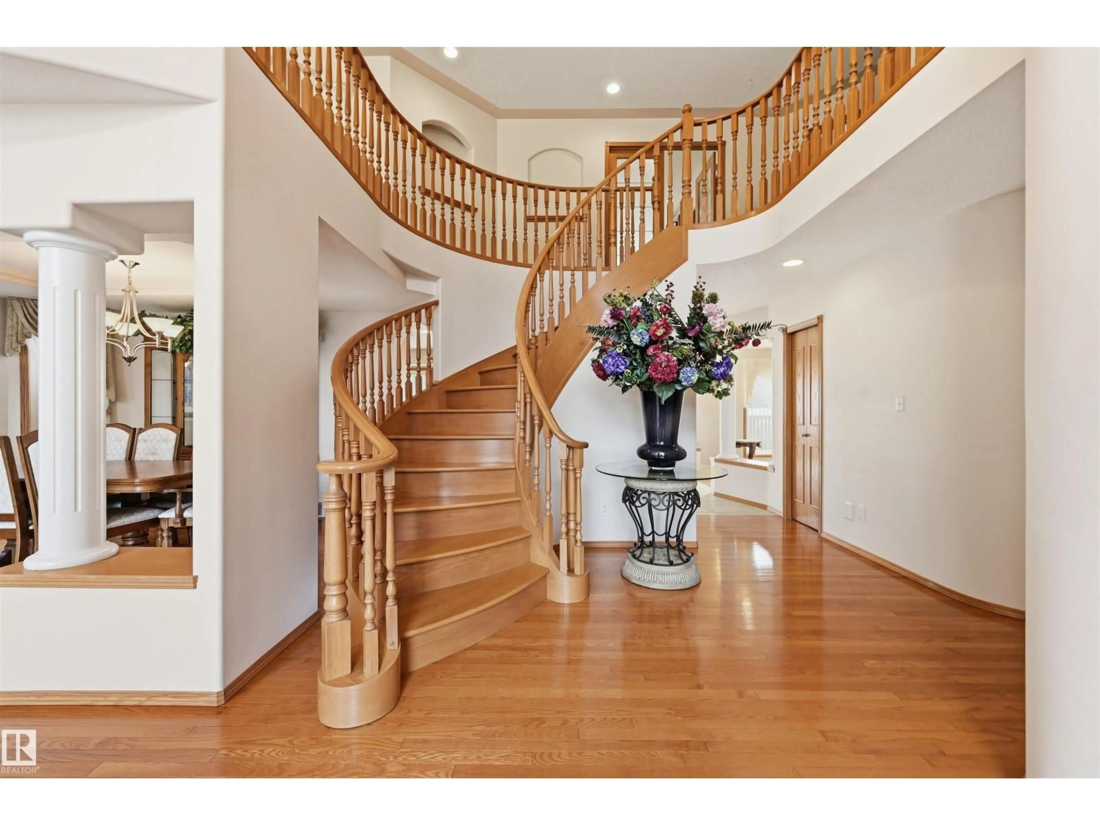 Unknown for 109 TEGLER GATE, Edmonton Alberta T6R3A4