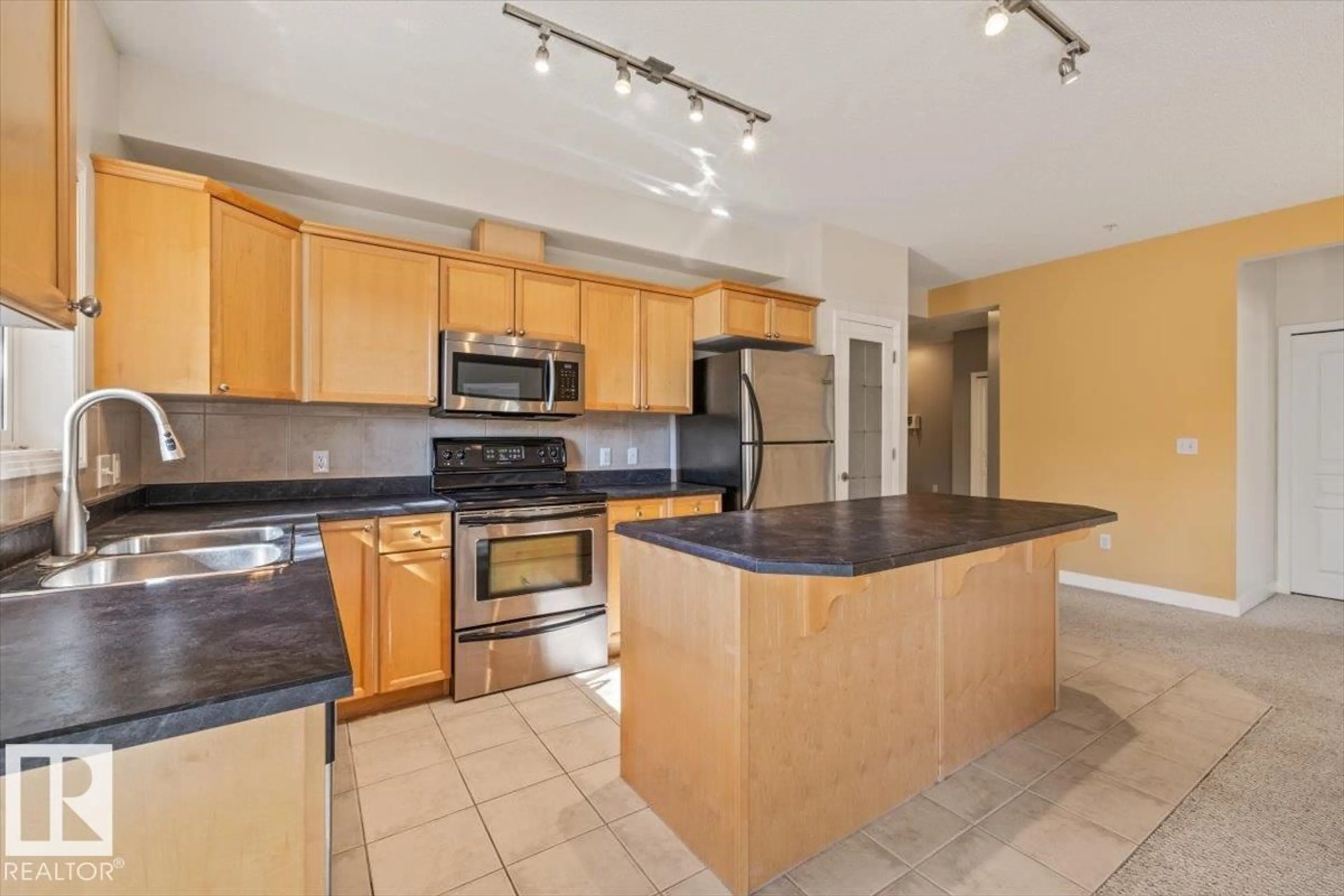 Unknown for #118 - 8931 156 ST, Edmonton Alberta T5R1Y6