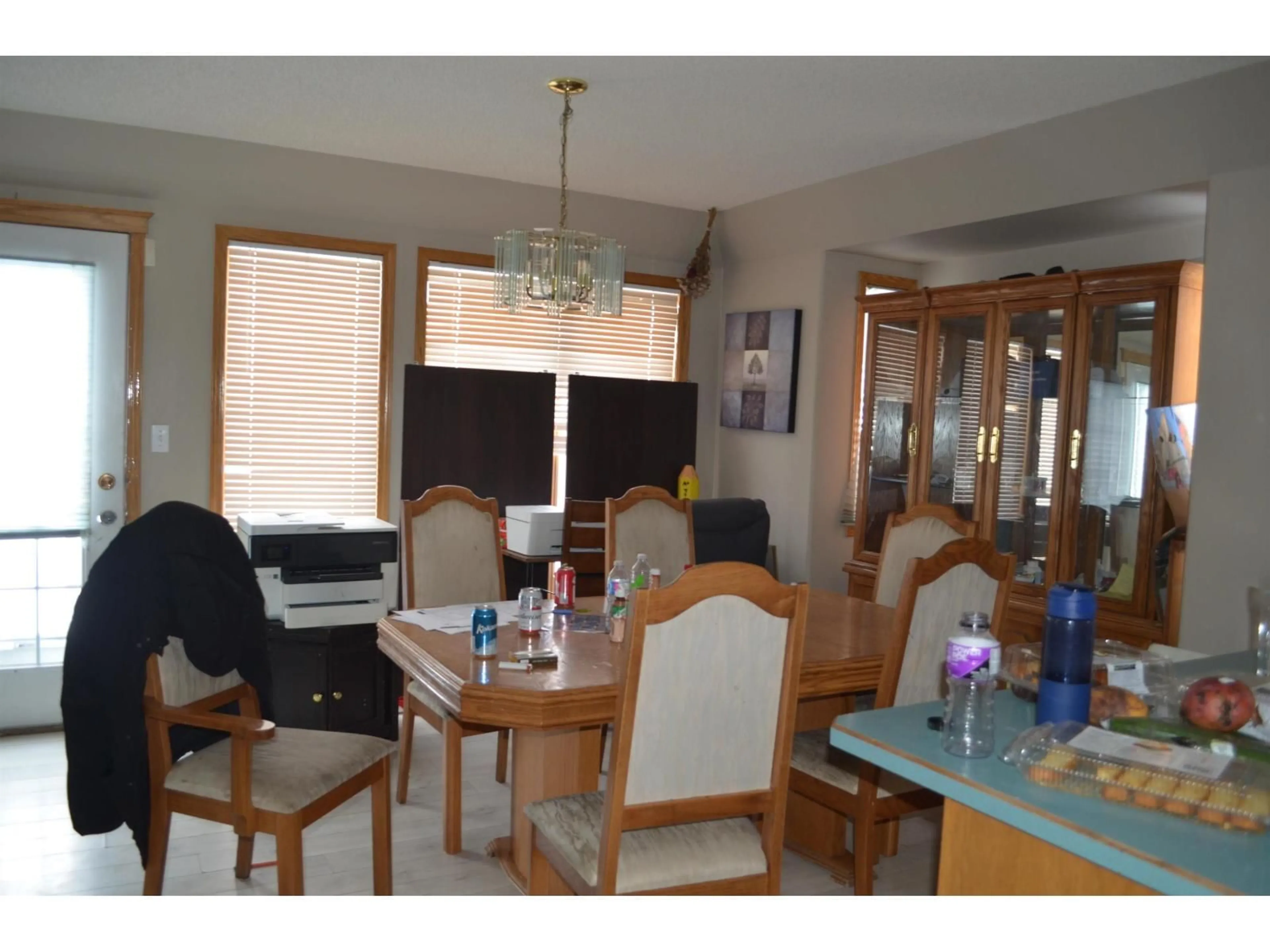 Unknown for 11511 9 AV, Edmonton Alberta T6J6T9