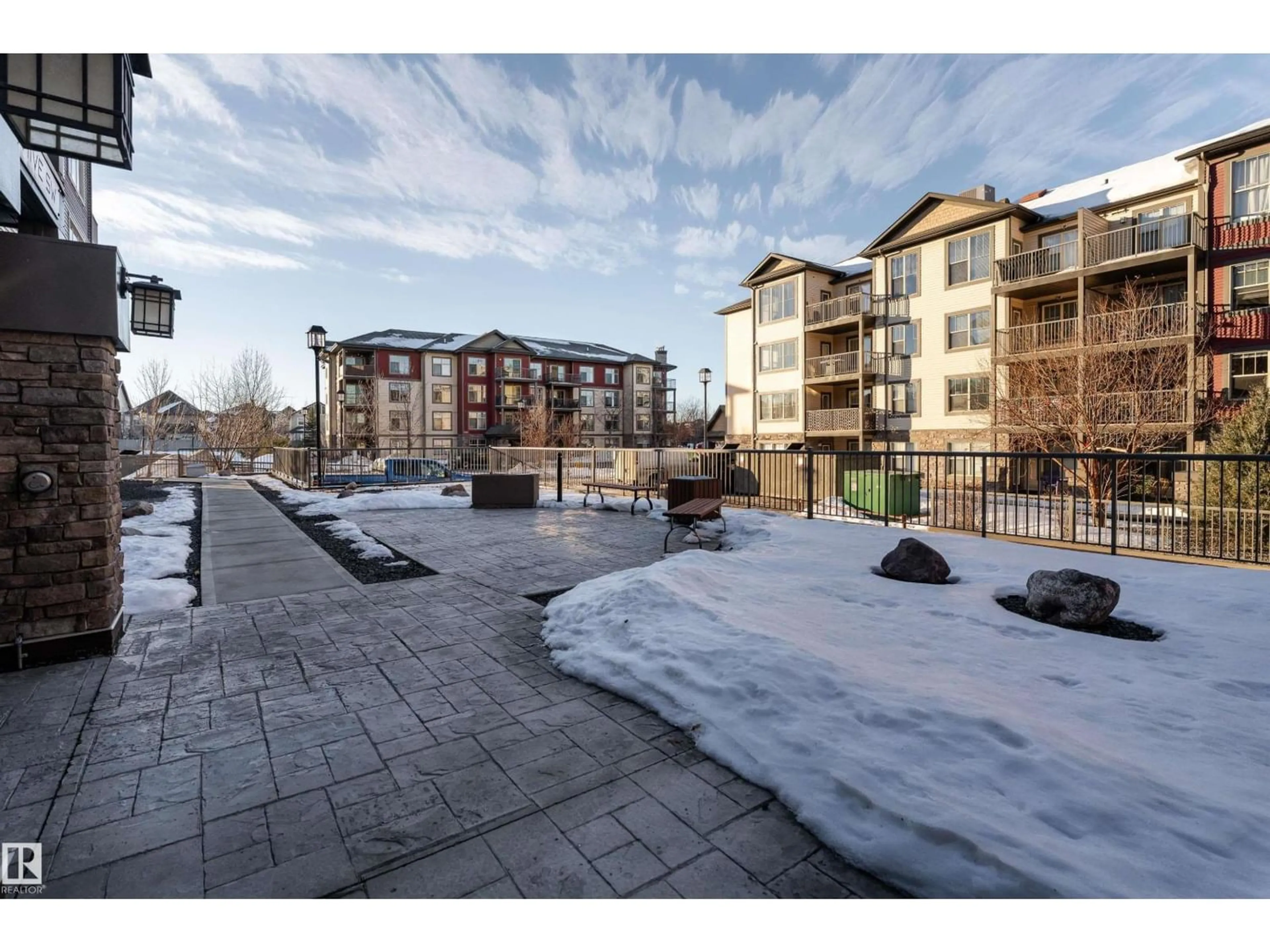 Unknown for 105 - 202 AMBLESIDE DR, Edmonton Alberta T6W0J4