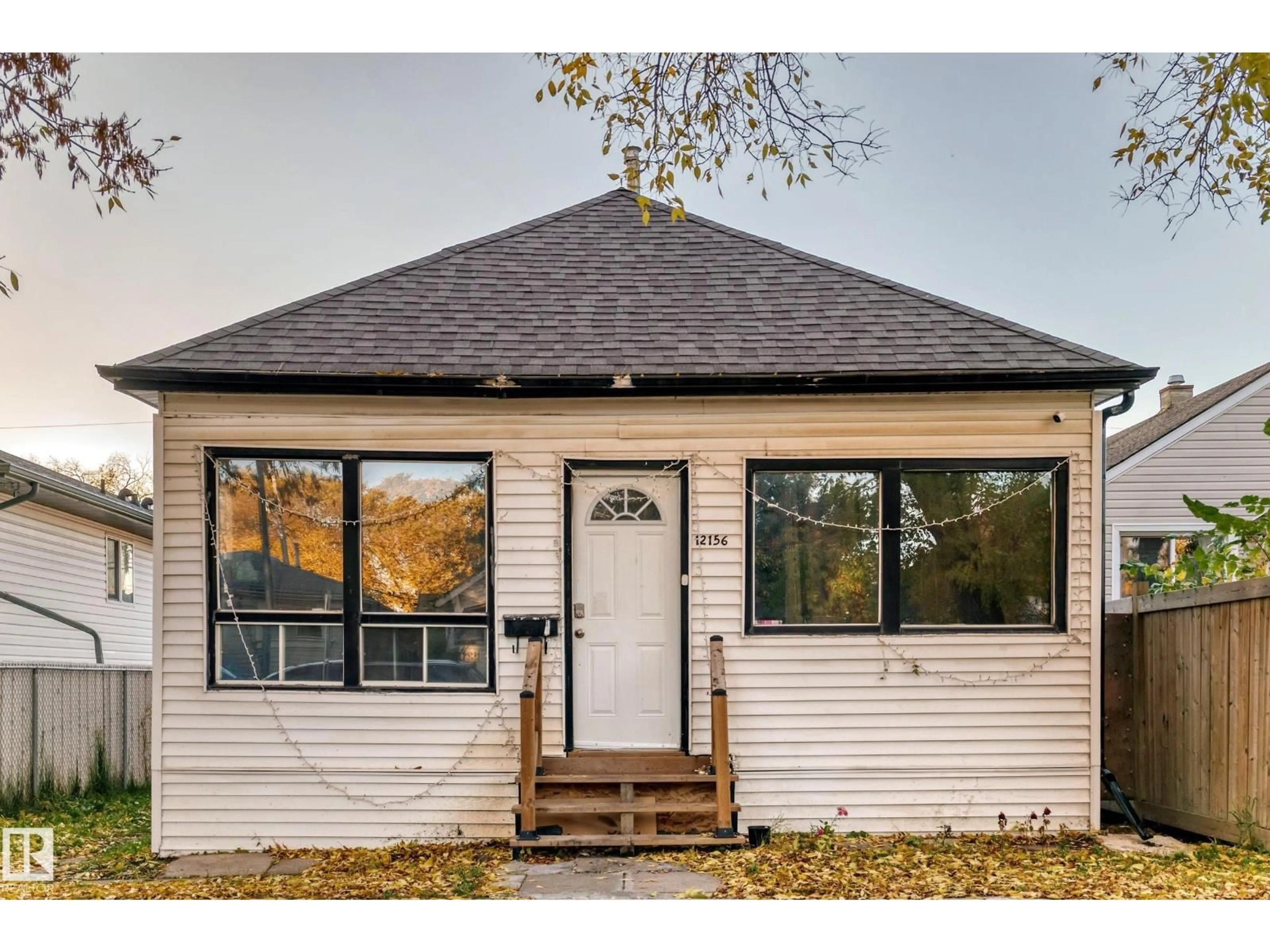 Unknown for 12156 92 ST, Edmonton Alberta T5G1B2