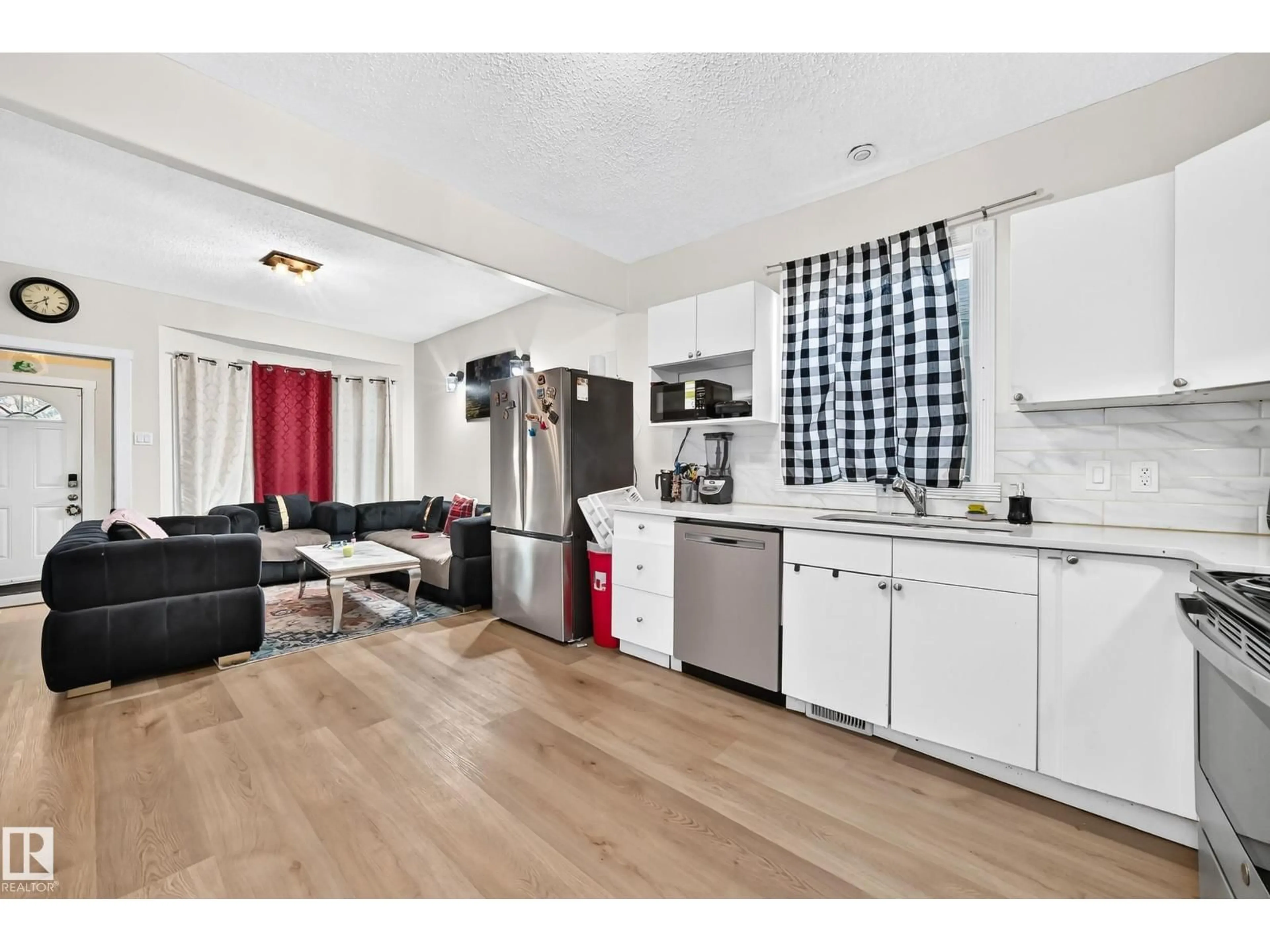 Unknown for 12156 92 ST, Edmonton Alberta T5G1B2