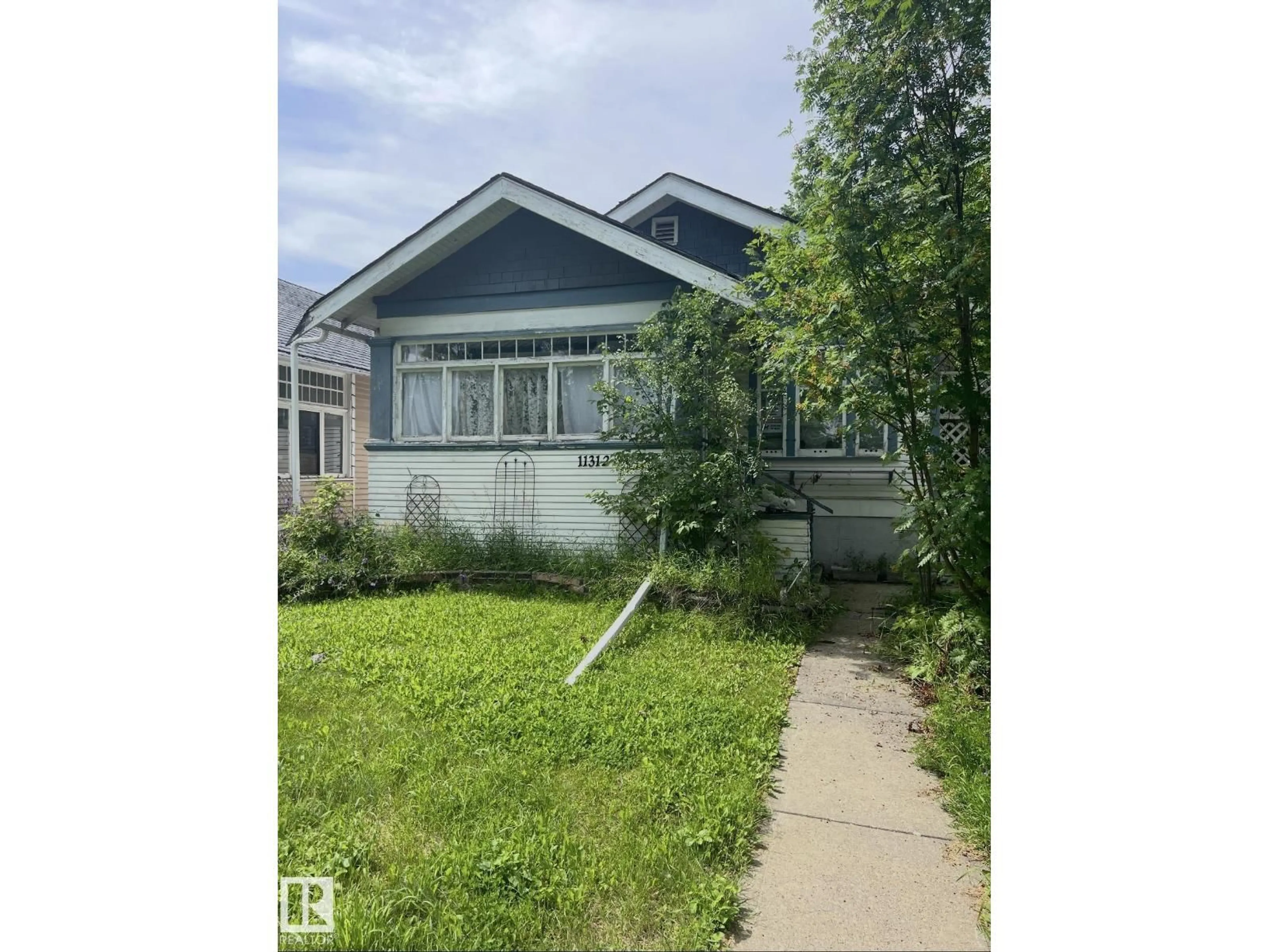 Unknown for 11312 97 ST, Edmonton Alberta T5G1X4