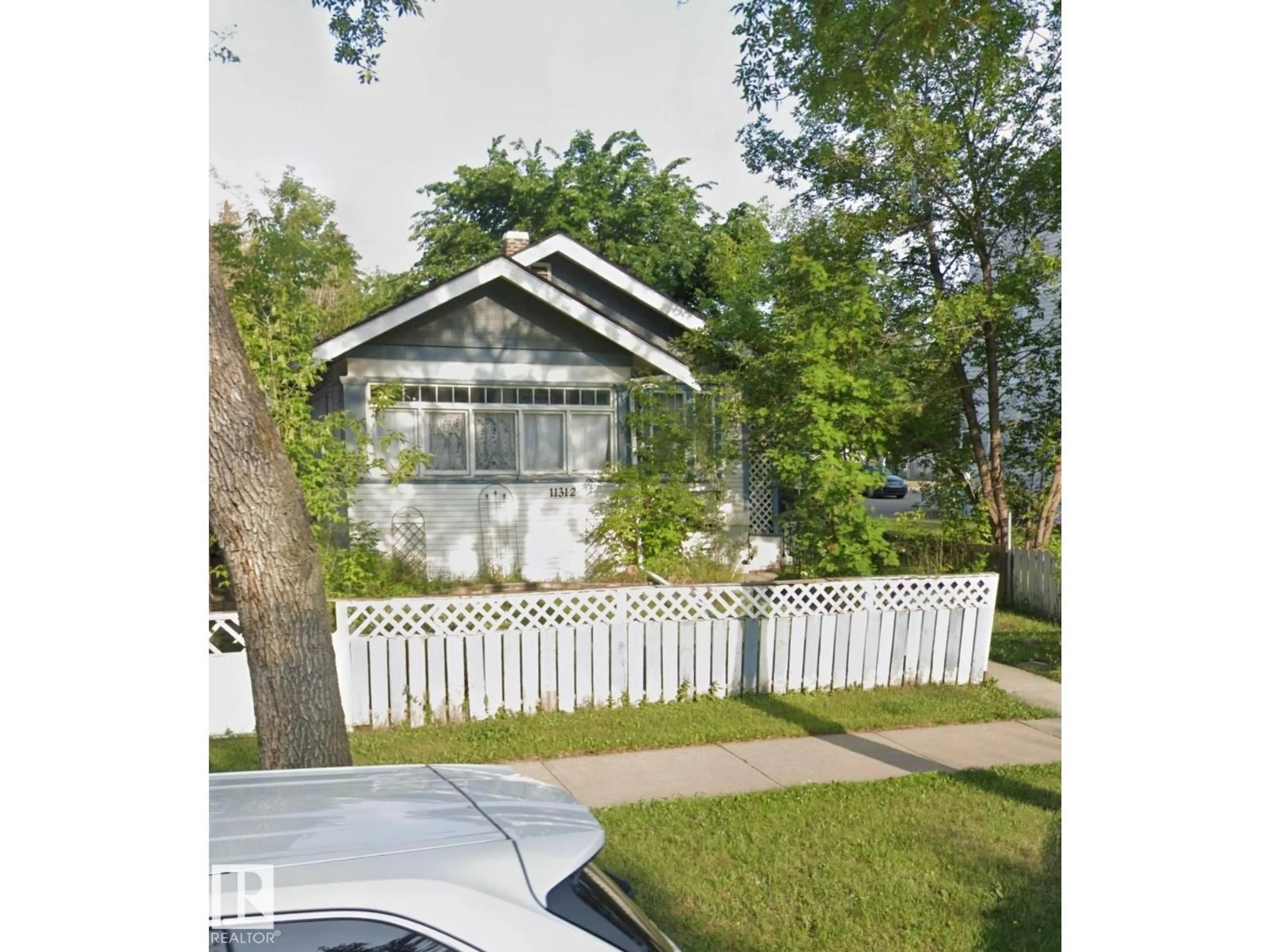 Unknown for 11312 97 ST, Edmonton Alberta T5G1X4
