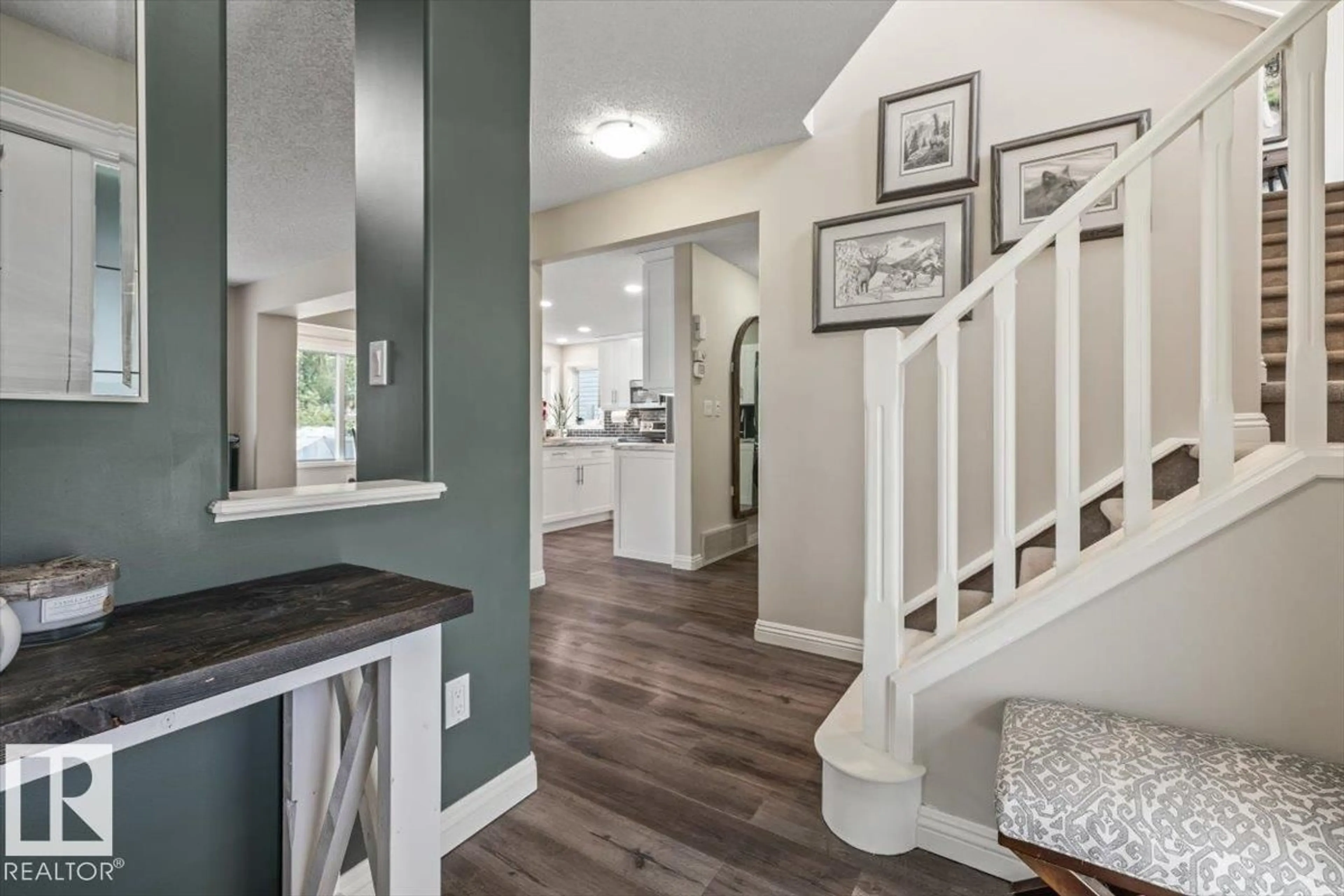 Indoor entryway for 104 BECKER CR, Fort Saskatchewan Alberta T8L0C2