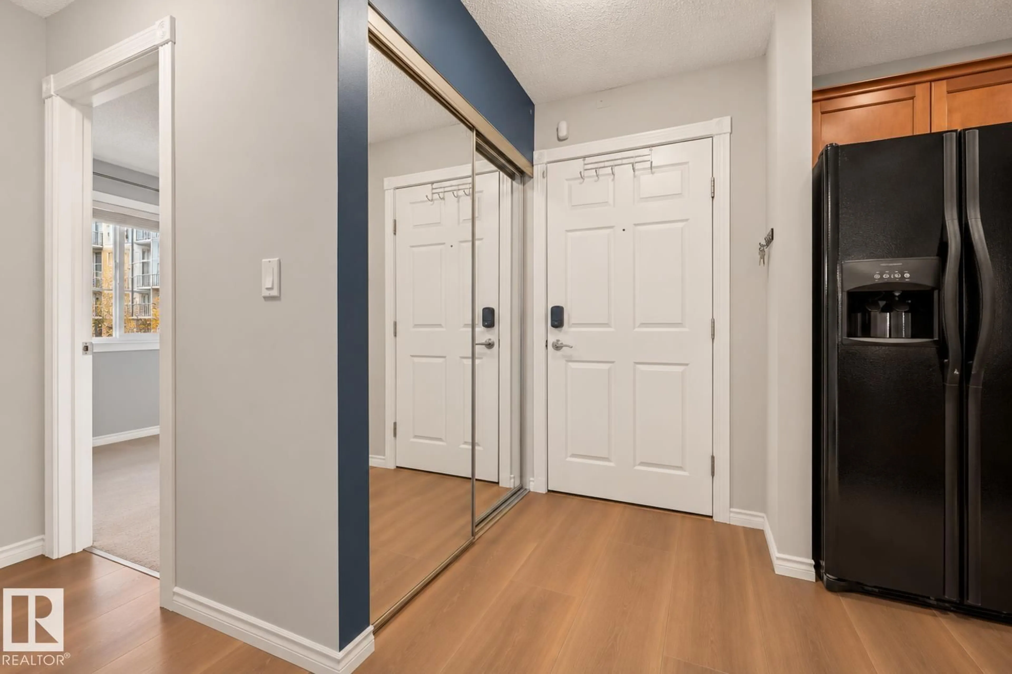 Indoor entryway for #101 - 12110 106 AV, Edmonton Alberta T5N4R9
