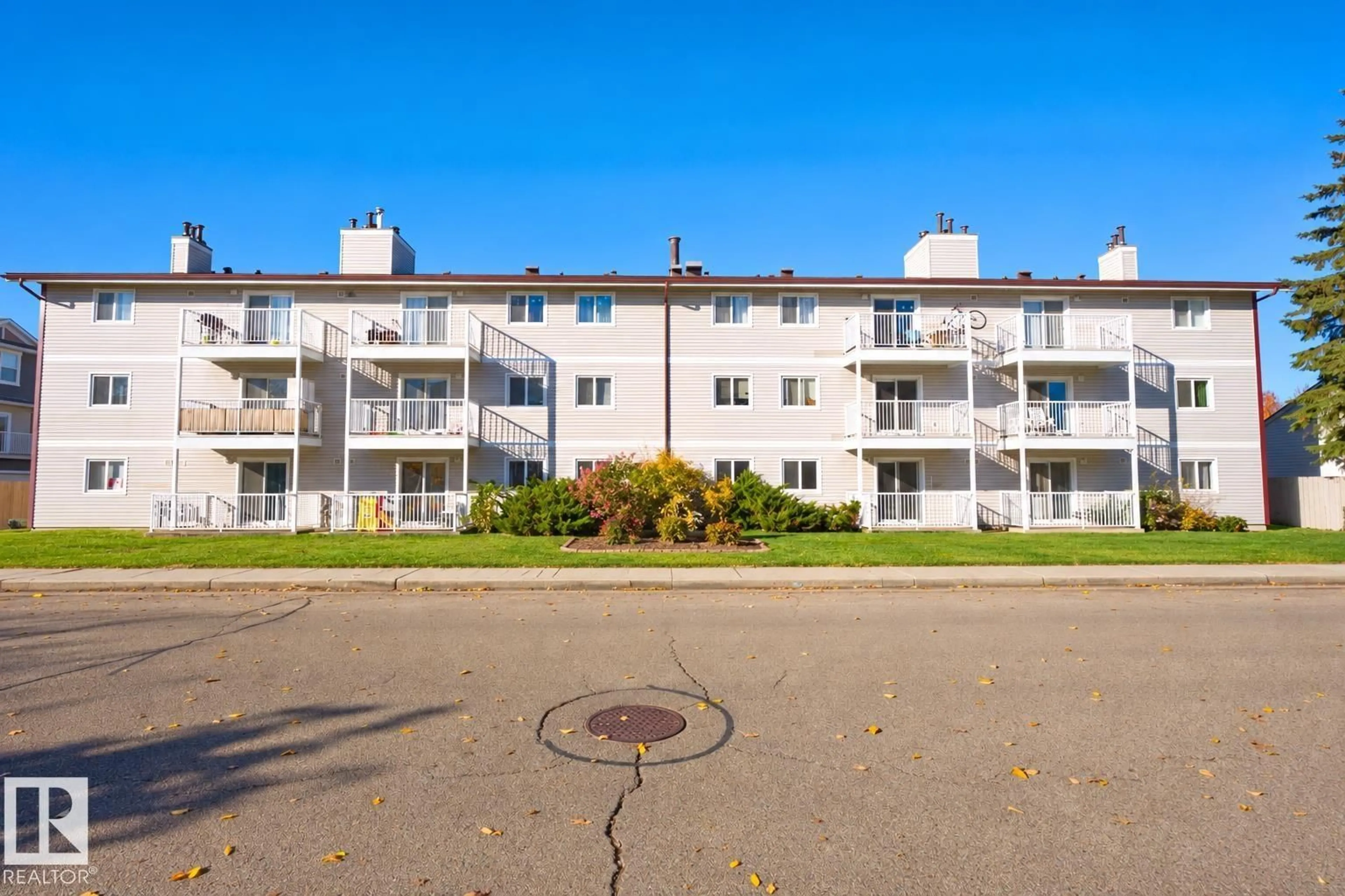 Patio, unknown for #106 - 10136 160 ST, Edmonton Alberta T5P3E7