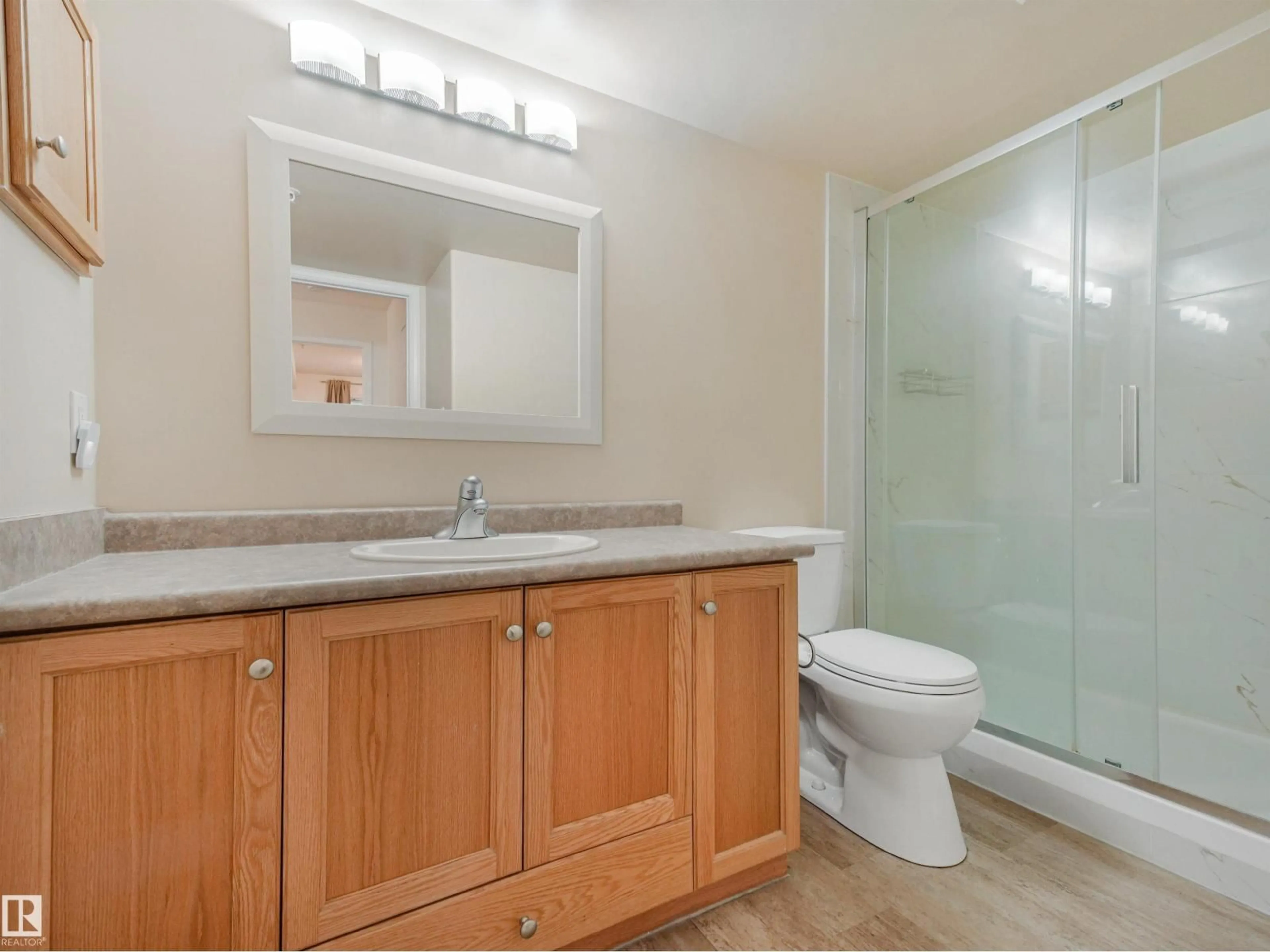 Standard bathroom, ceramic/tile floor for #112 - 13635 34 ST, Edmonton Alberta T5A0C4