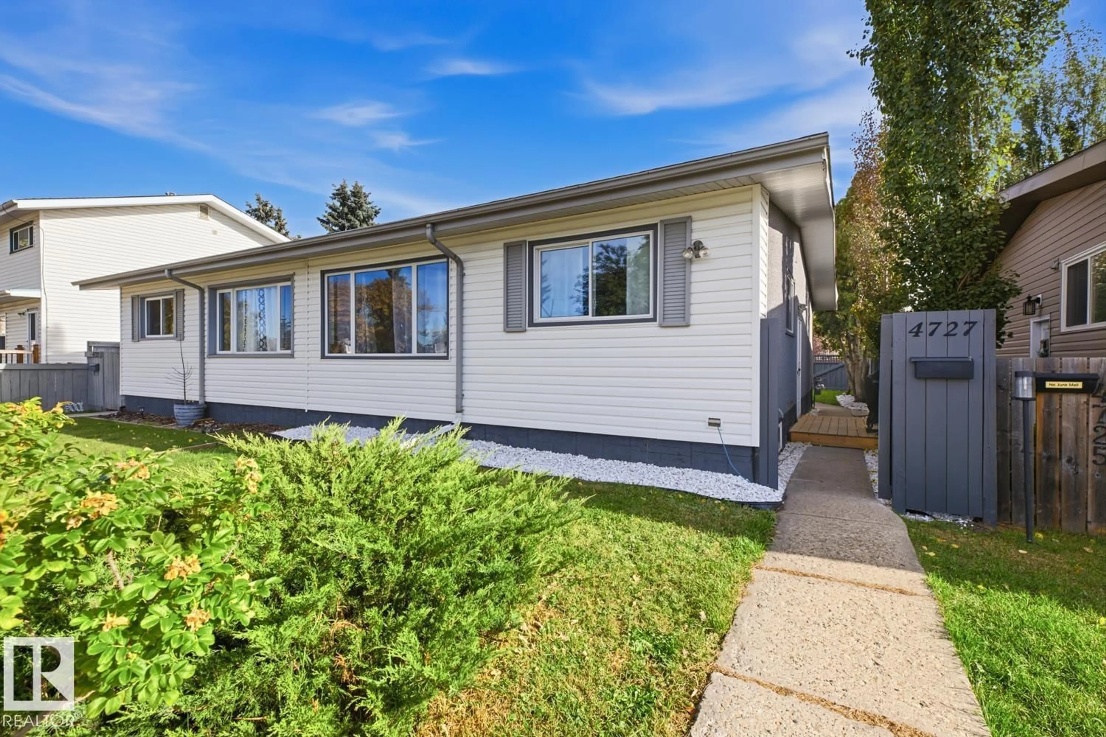 Home with vinyl exterior material, street for 4727 105 ST, Edmonton Alberta T6H2M3