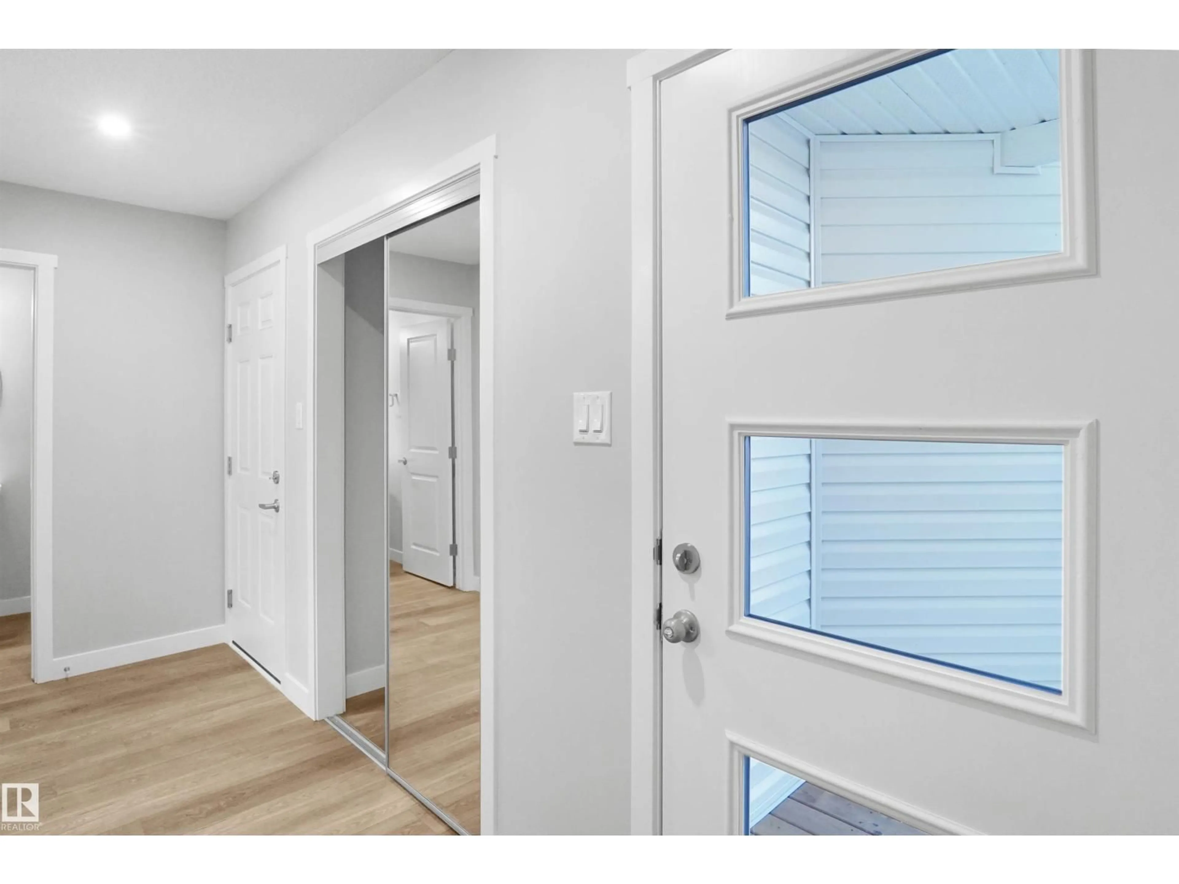 Indoor entryway for NW - 1864 187 ST, Edmonton Alberta T6M3N7