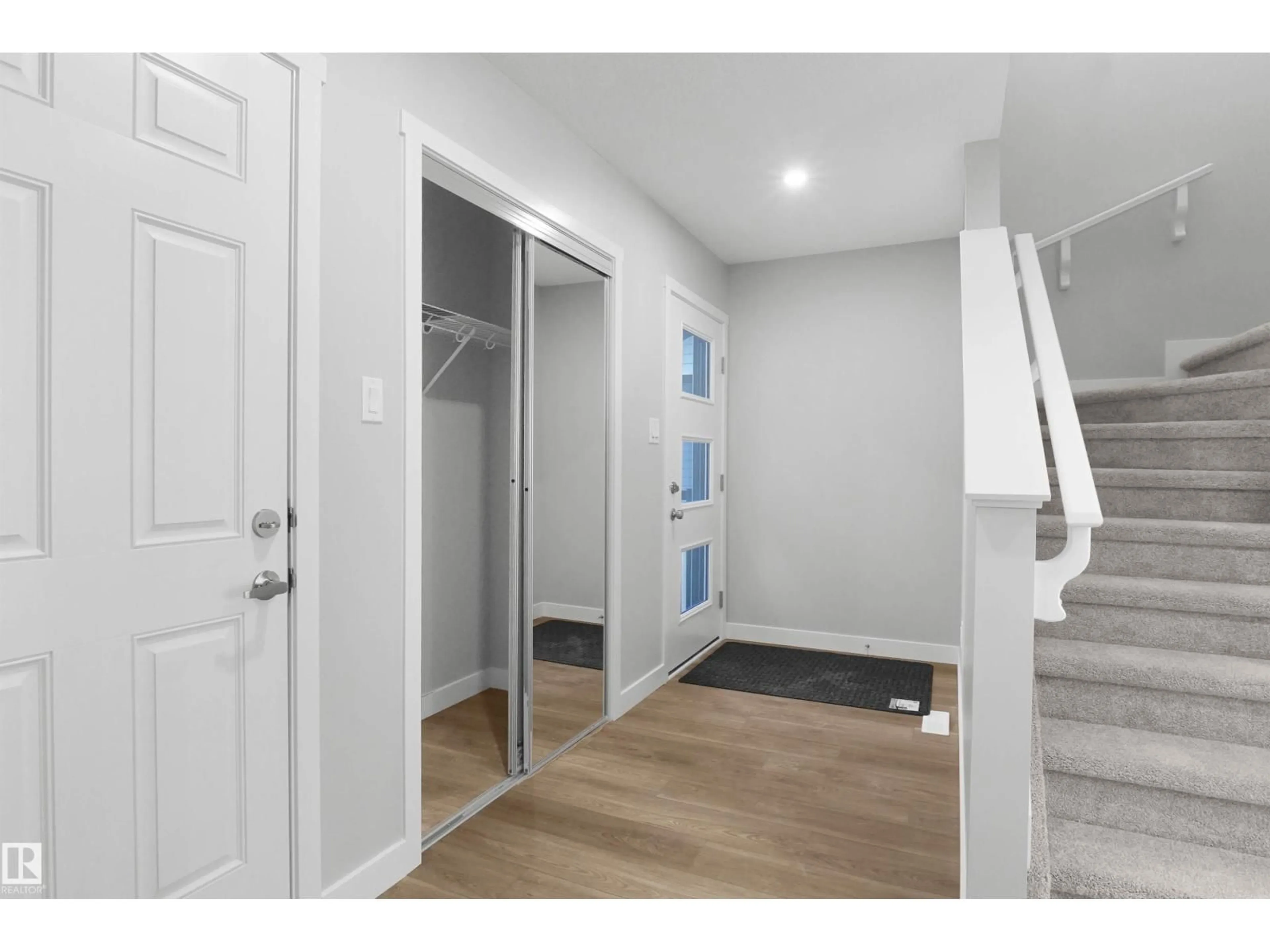 Indoor entryway for NW - 1864 187 ST, Edmonton Alberta T6M3N7