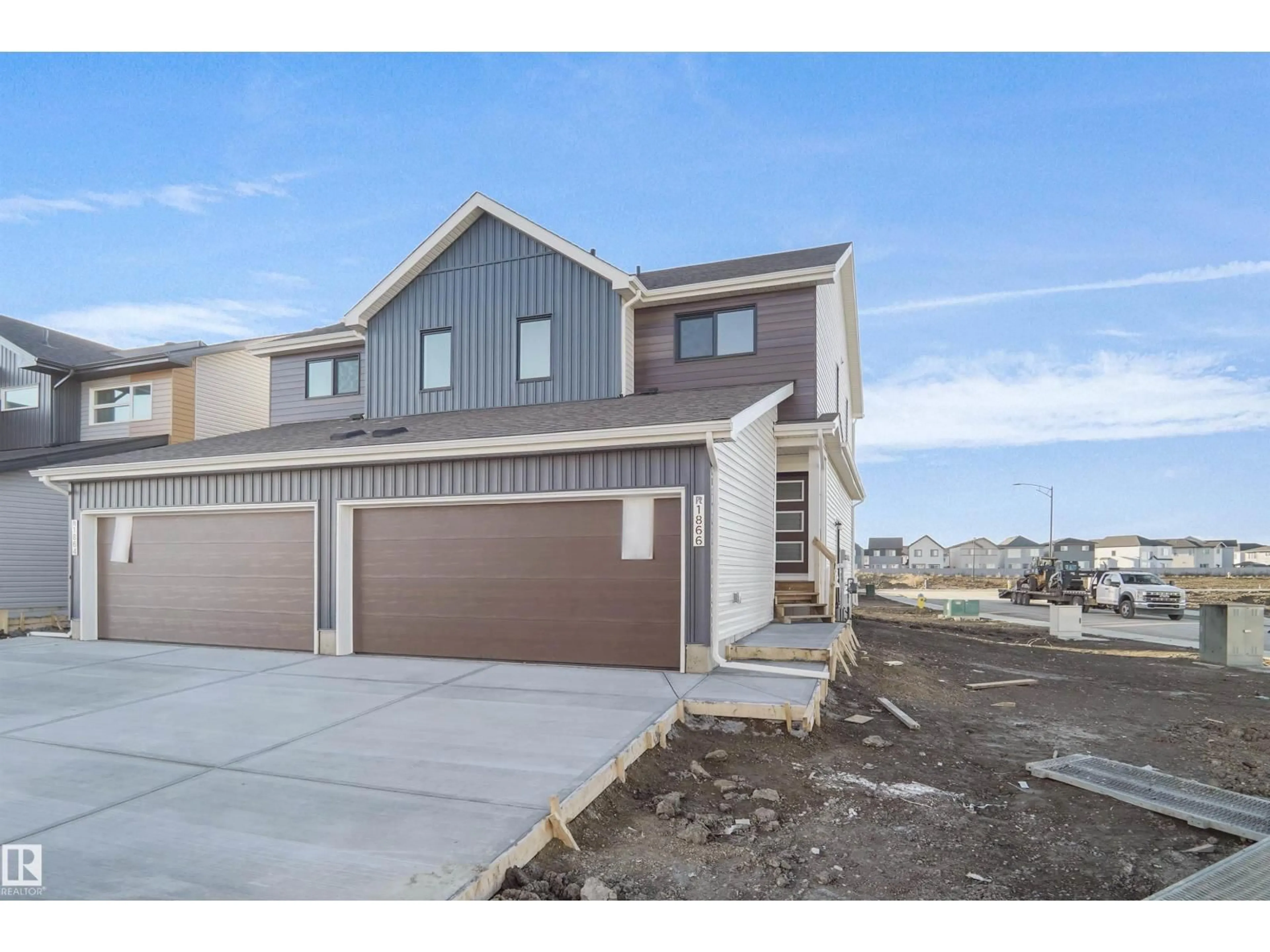 Unknown for NW - 1866 187 ST, Edmonton Alberta T6M3N7