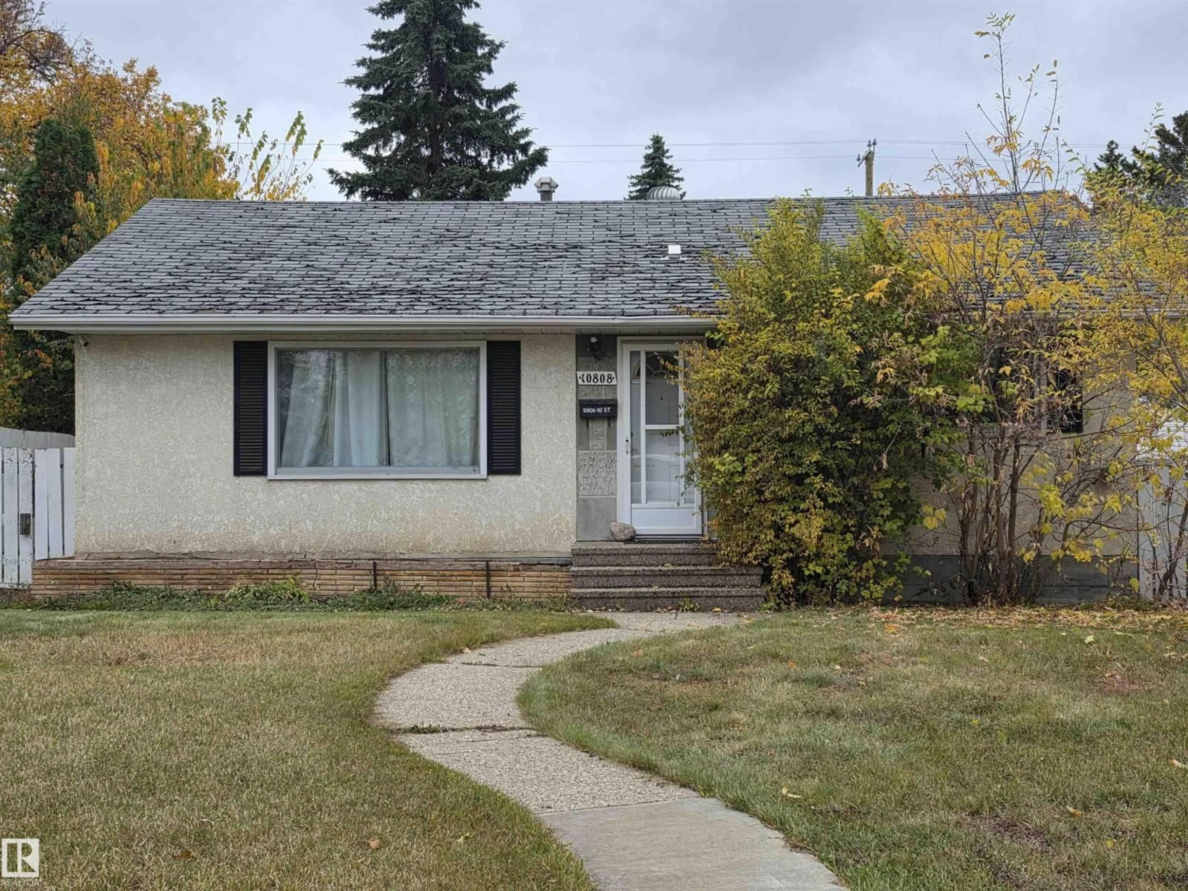 Unknown for 10808 50 ST, Edmonton Alberta T6A2E4