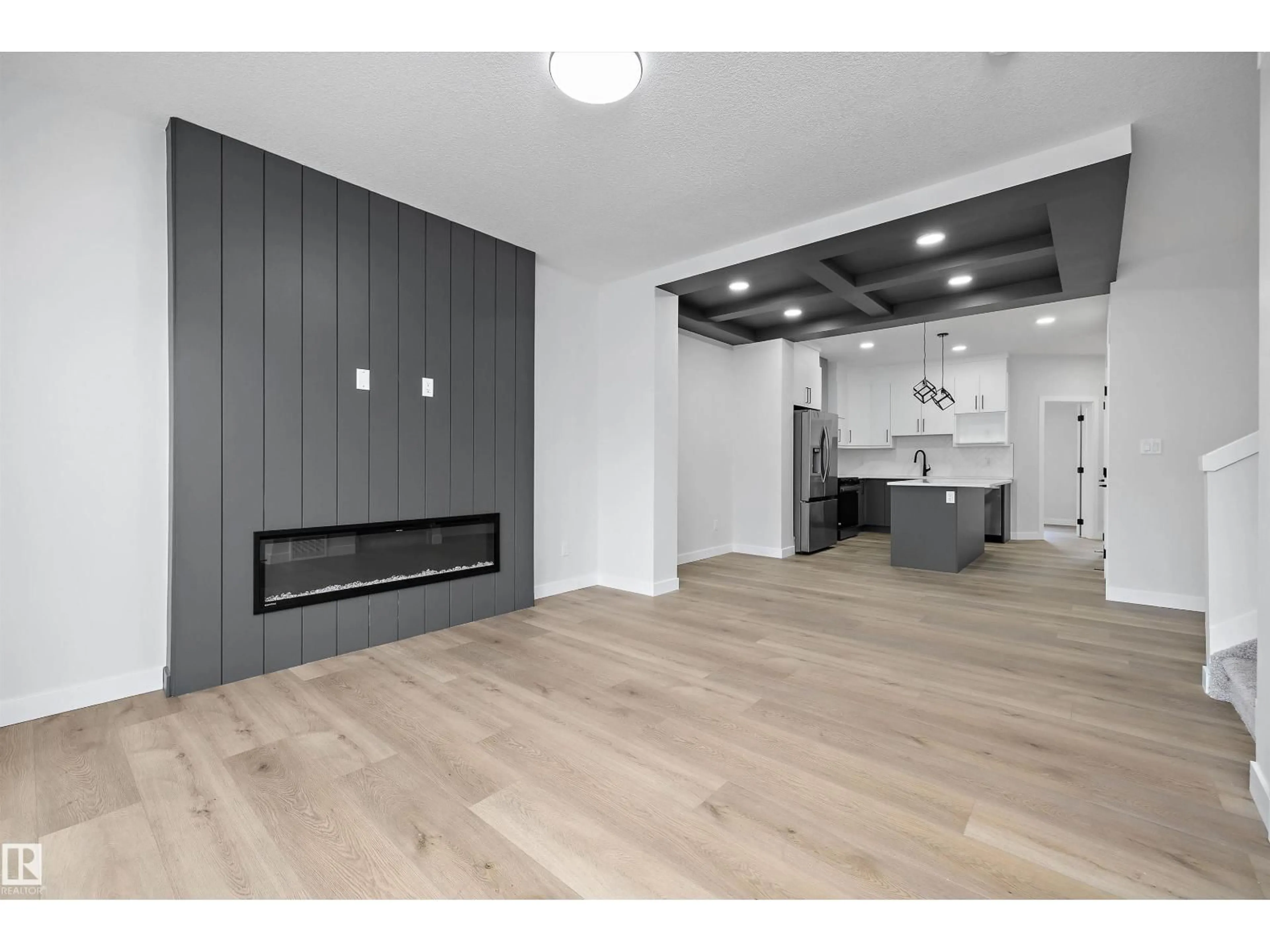 Open concept kitchen, wood/laminate floor for 271 EDGEMONT GR, Edmonton Alberta T6M3J7