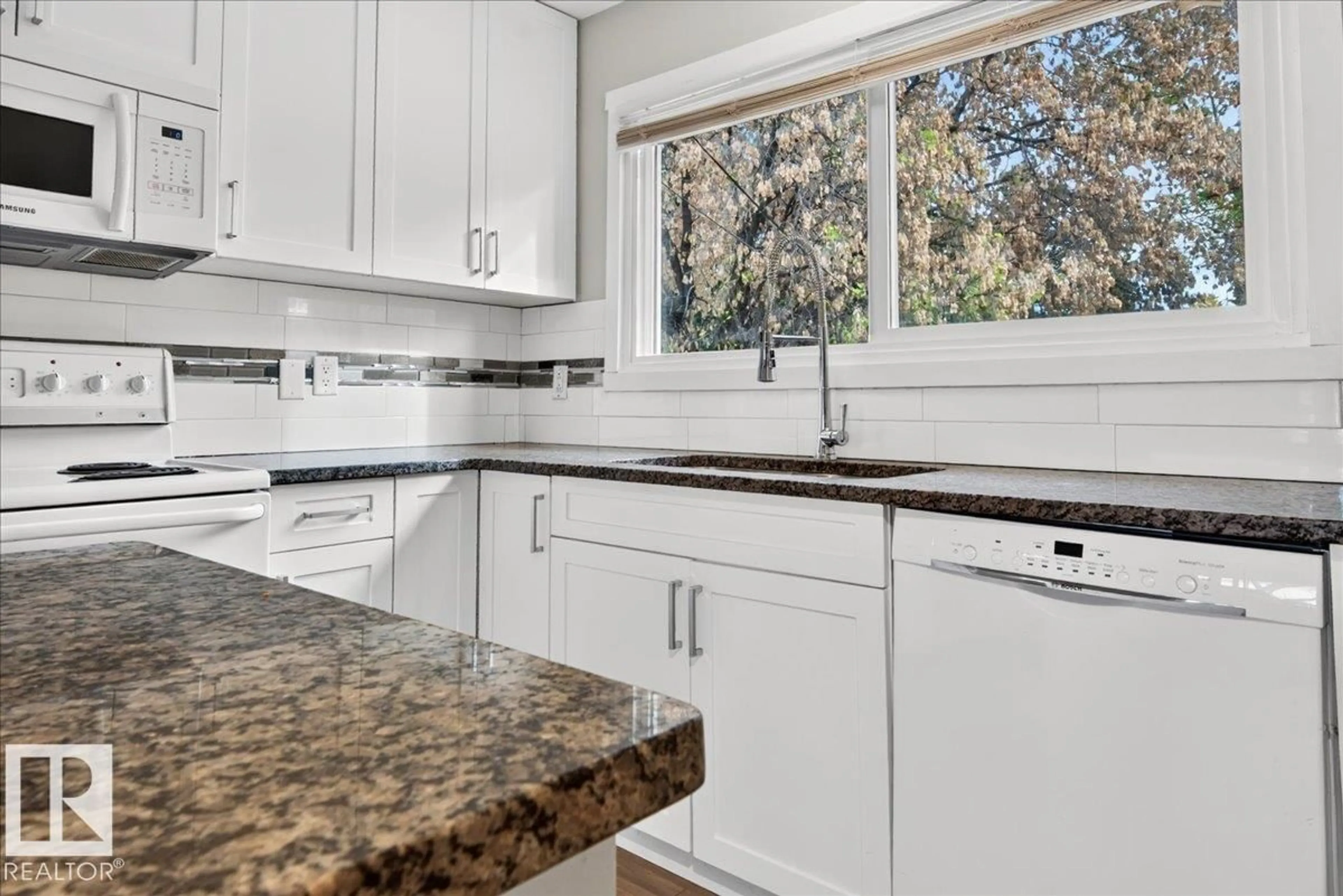 Unknown for 265 EVERGREEN ST, Sherwood Park Alberta T8A1J7