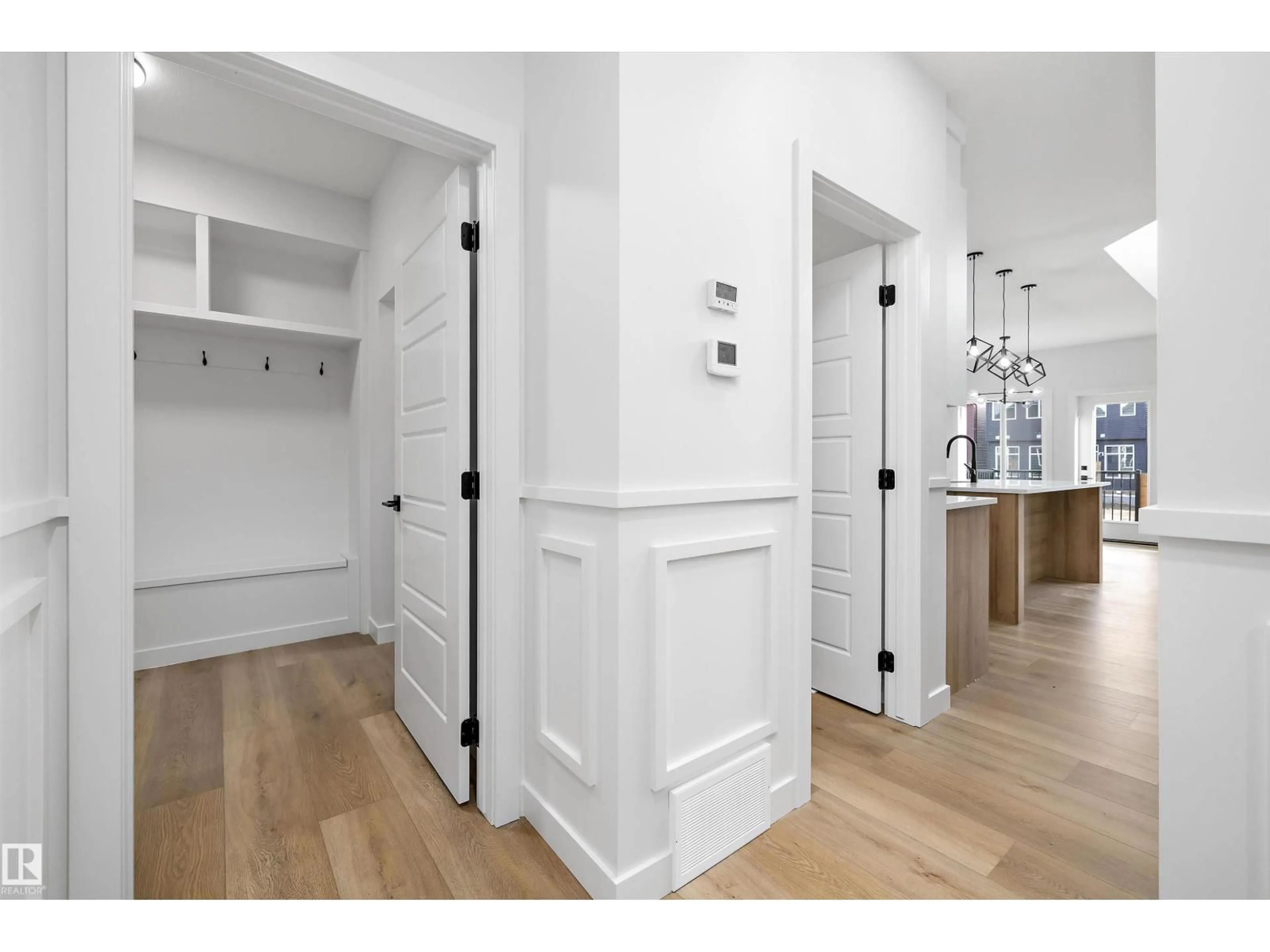 Indoor entryway for 1774 CROSSBILL LO, Edmonton Alberta T5S0Y4