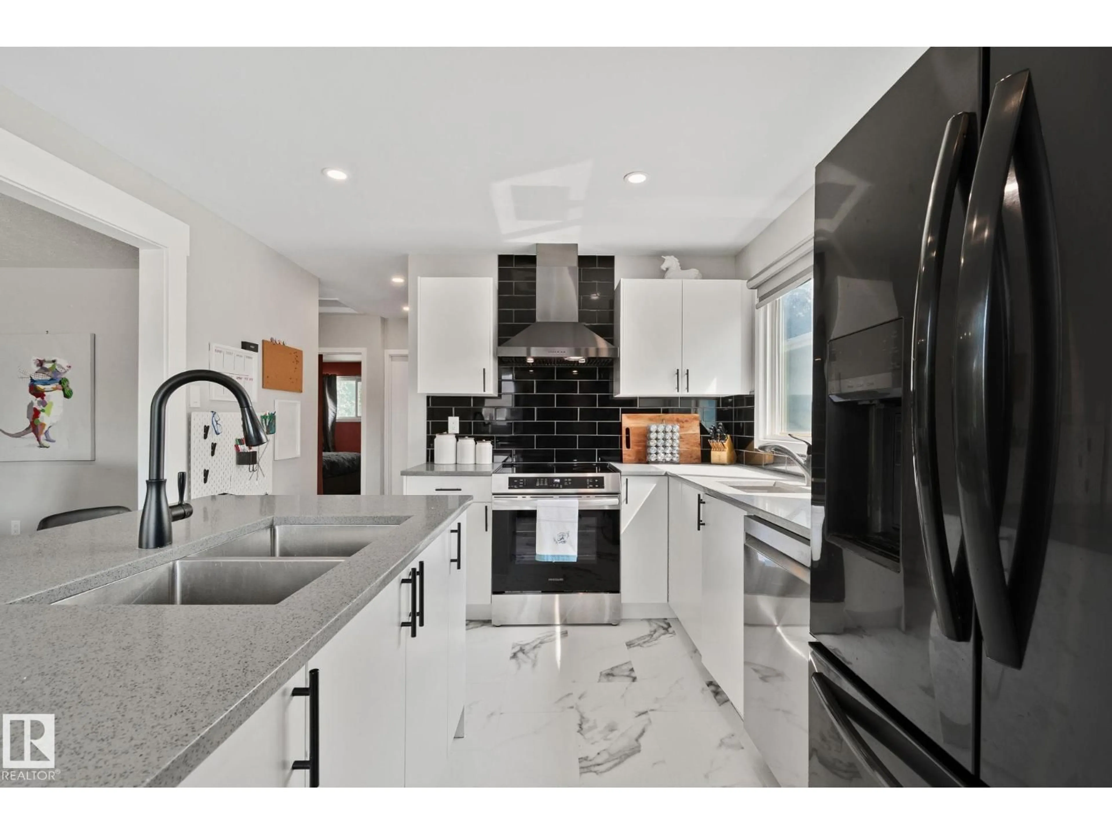 Contemporary kitchen, ceramic/tile floor for 4723 105 ST, Edmonton Alberta T6H2M3