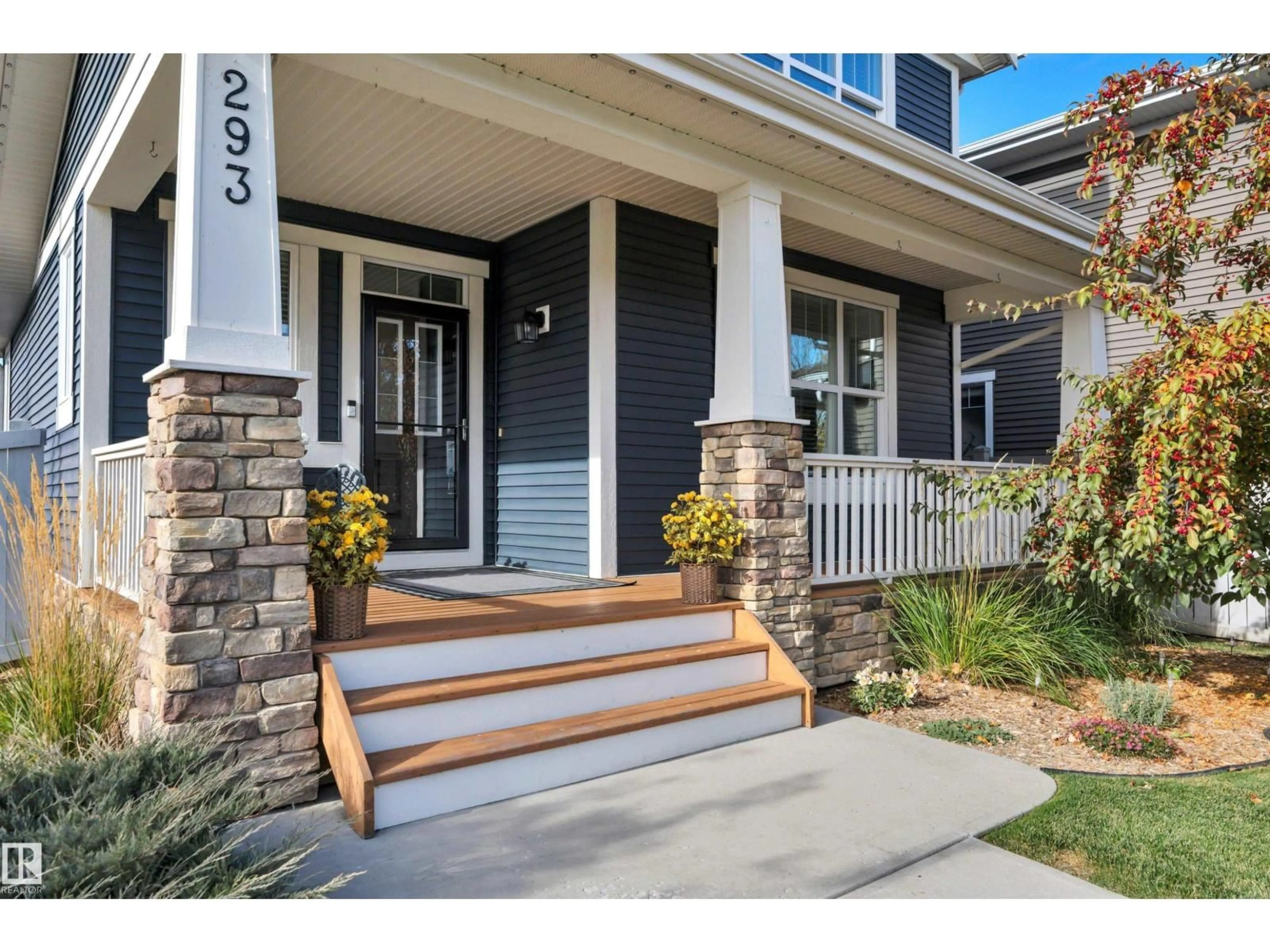 Unknown for 293 GRIESBACH RD, Edmonton Alberta T5E6S2