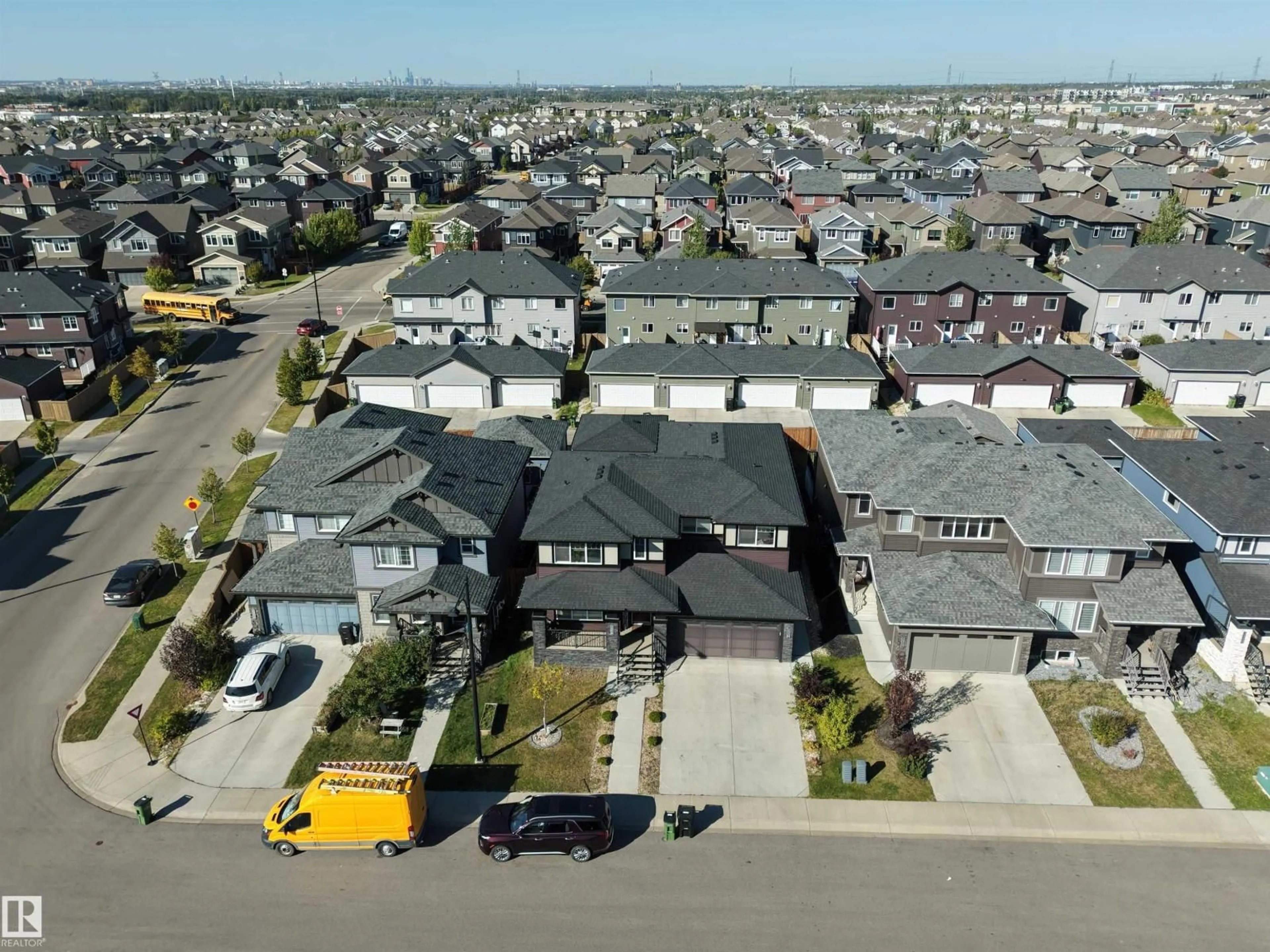 A pic from outside/outdoor area/front of a property/back of a property/a pic from drone, street for 2310 WONNACOTT CRESCENT, Edmonton Alberta T6X2J4