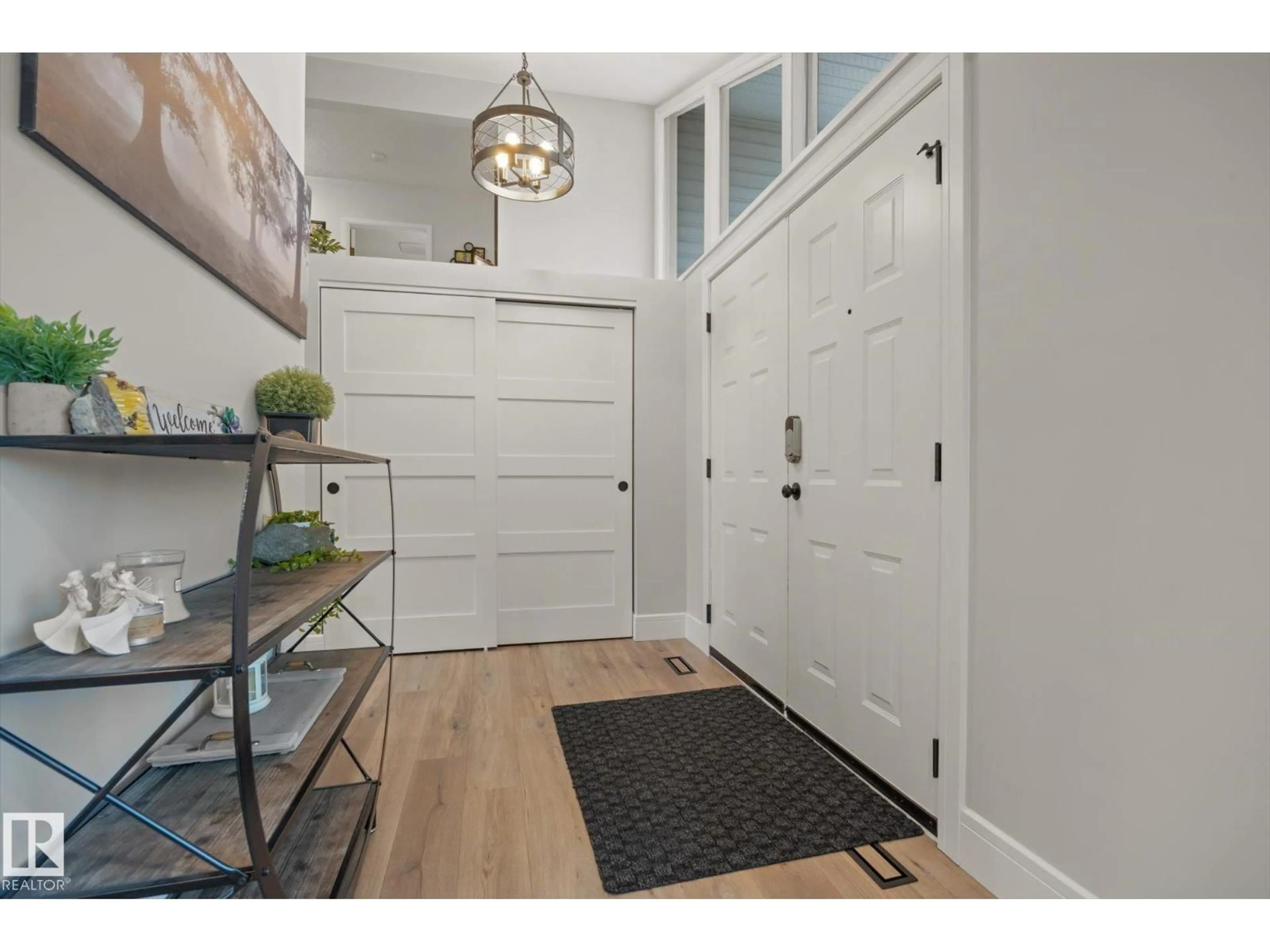 Indoor entryway for 313 GREYSTONE PL, Sherwood Park Alberta T8A3E9