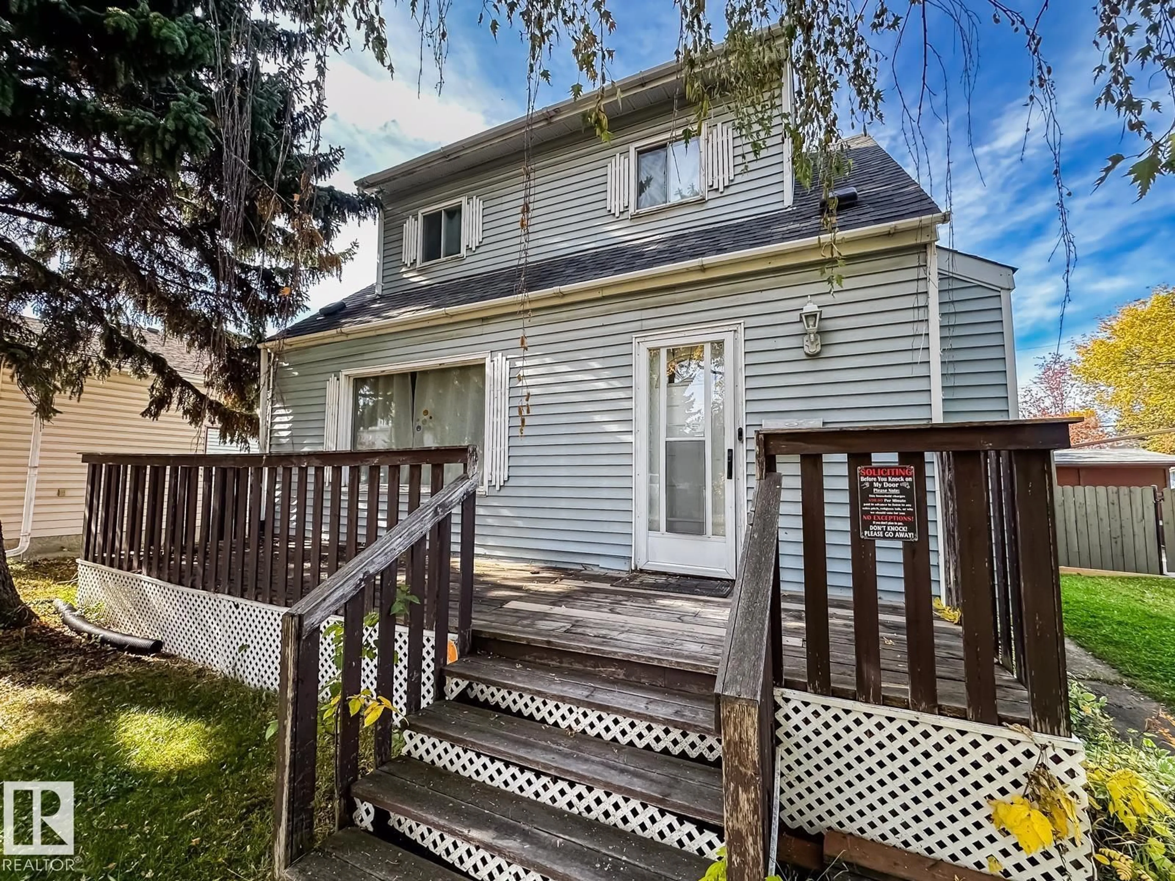 Unknown for NW - 12114 106 ST, Edmonton Alberta T5G2R8