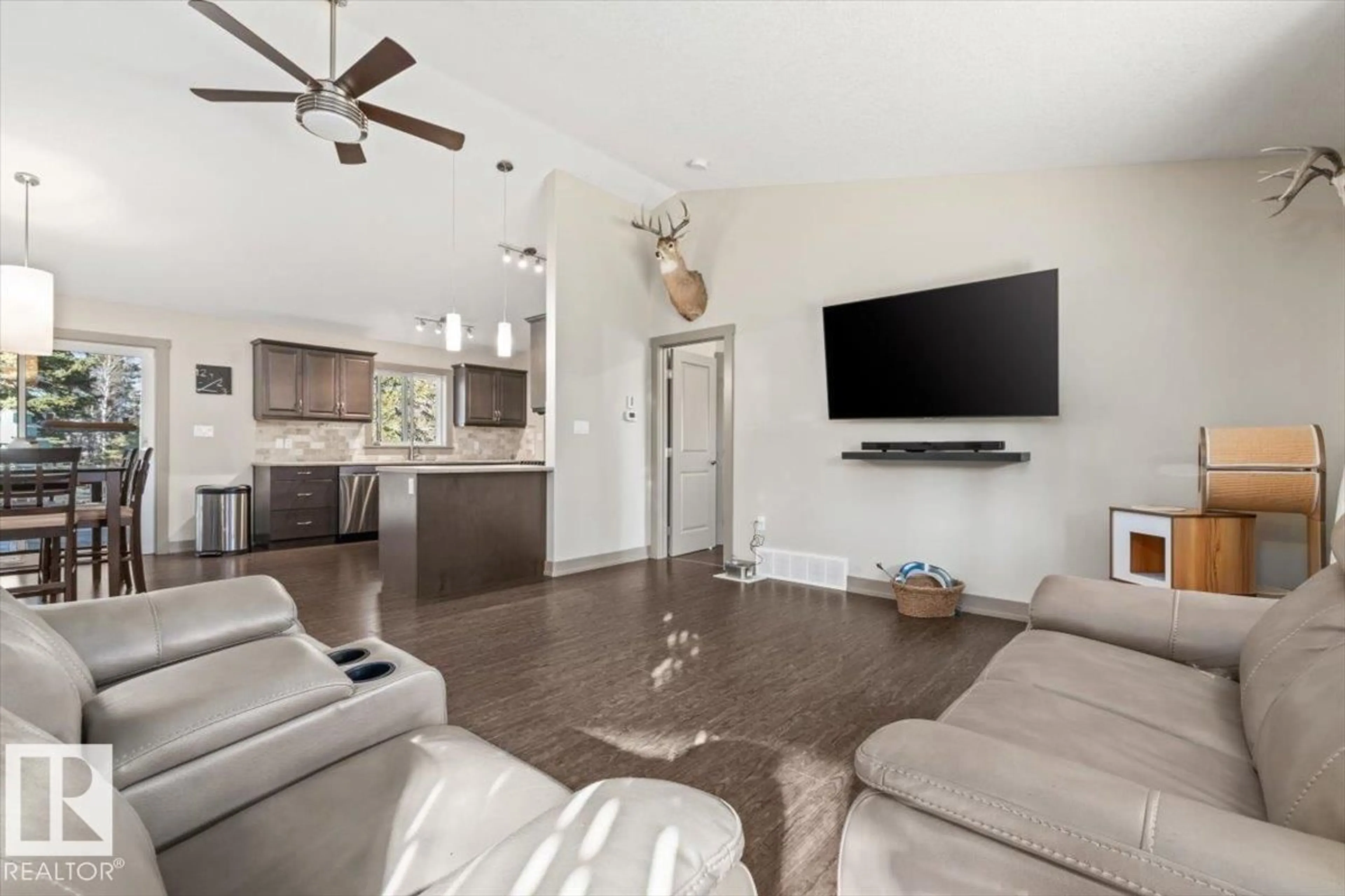 Living room with furniture, unknown for 205 55504 RANGE 13 RD, Rural Lac Ste. Anne County Alberta T0E1V5