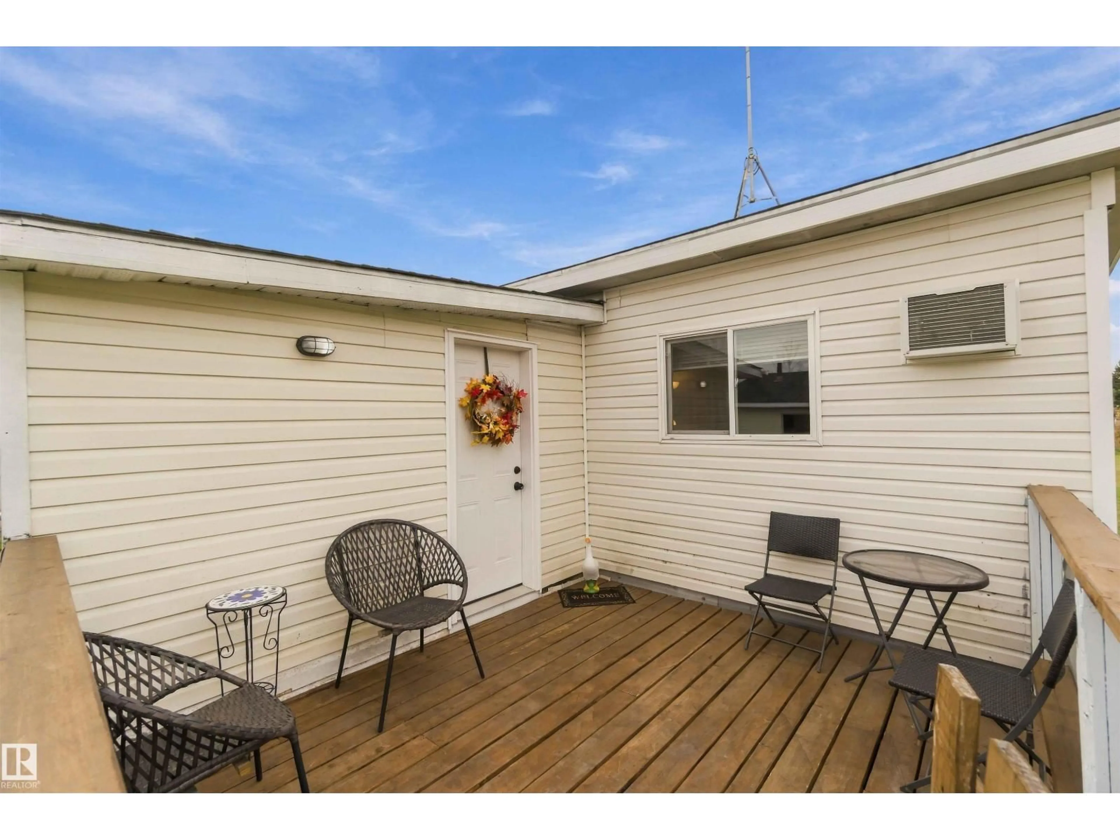 Patio, unknown for 23319 - 31 TWP RD 572 RD, Rural Sturgeon County Alberta T0A1N5