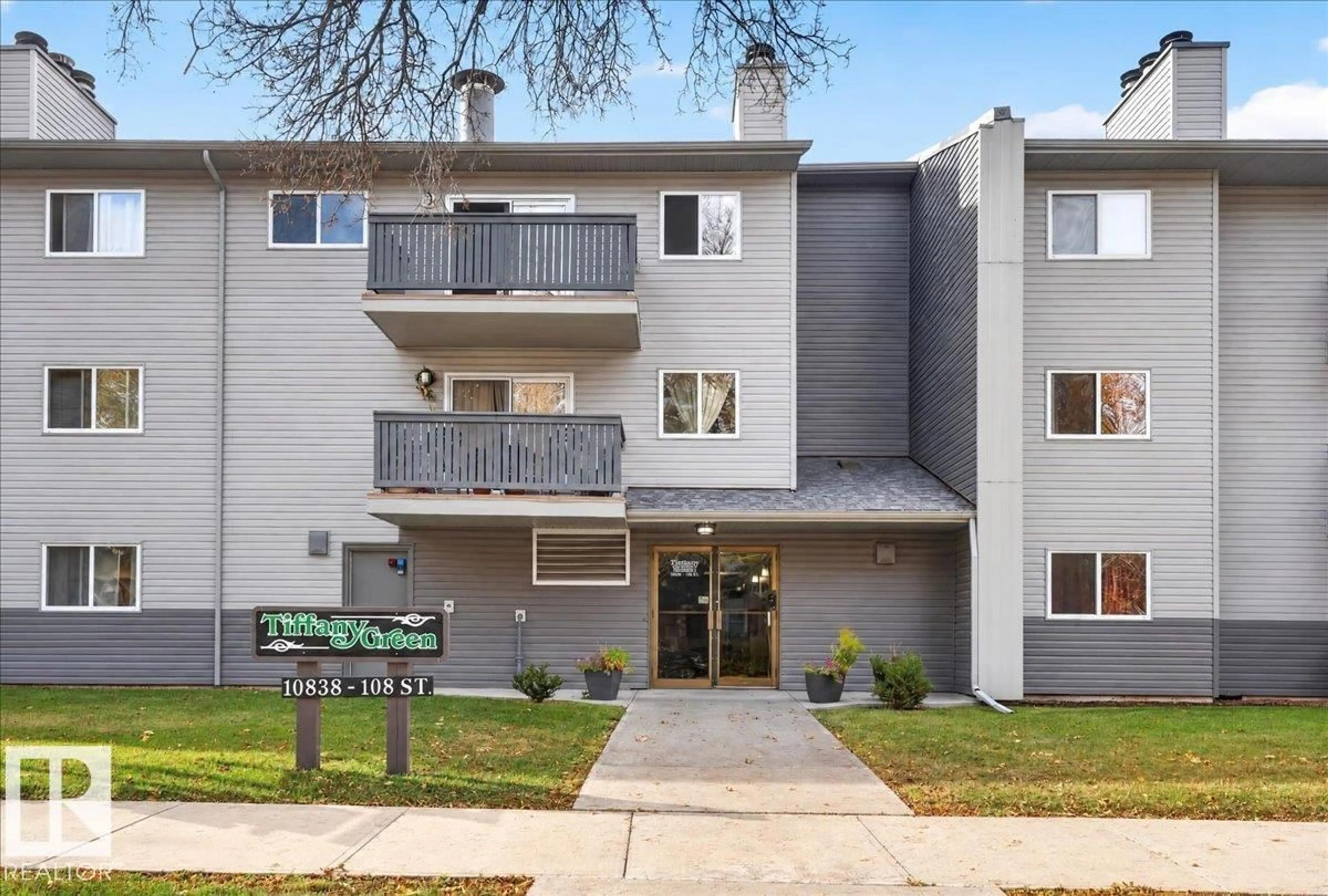 Unknown for 206 - 10838 108 ST, Edmonton Alberta T5H3A6