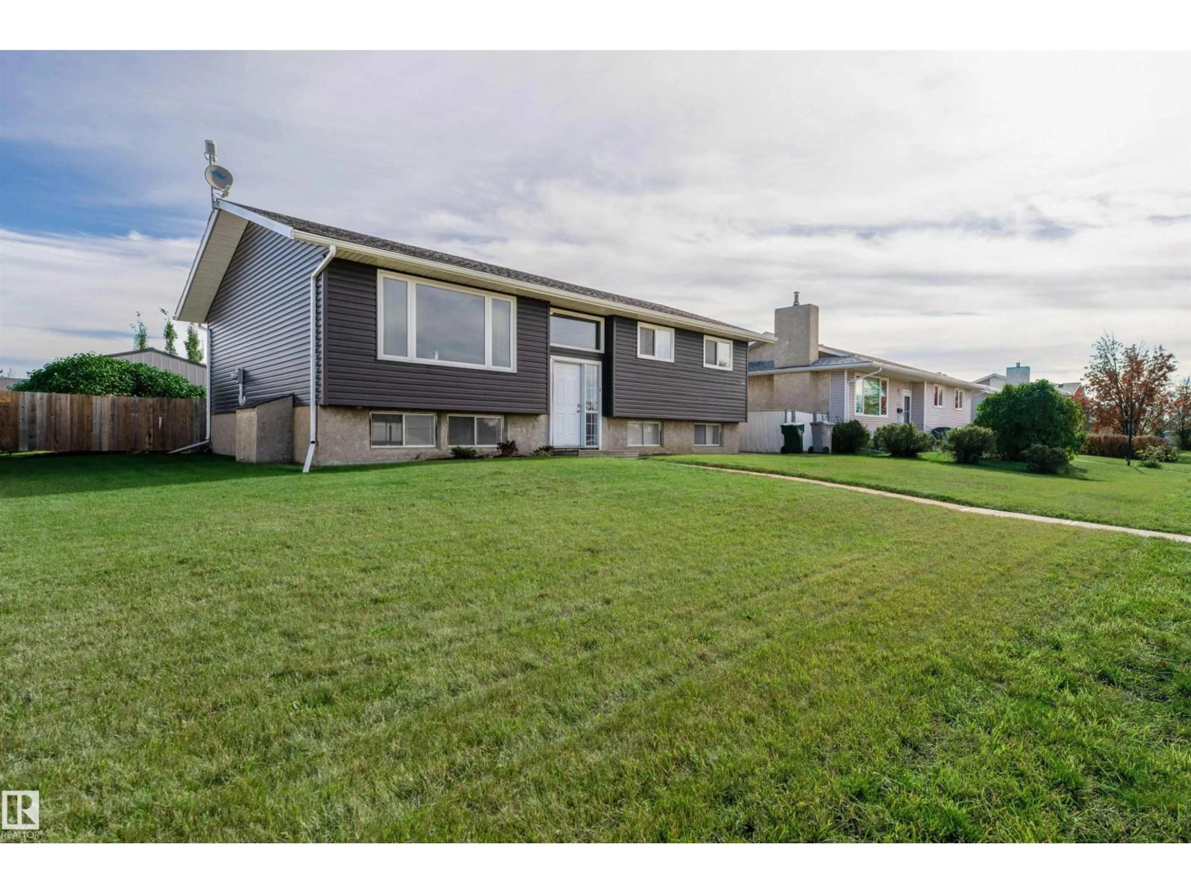 Unknown for 5019 46 ST, Lamont Alberta T0B2R0