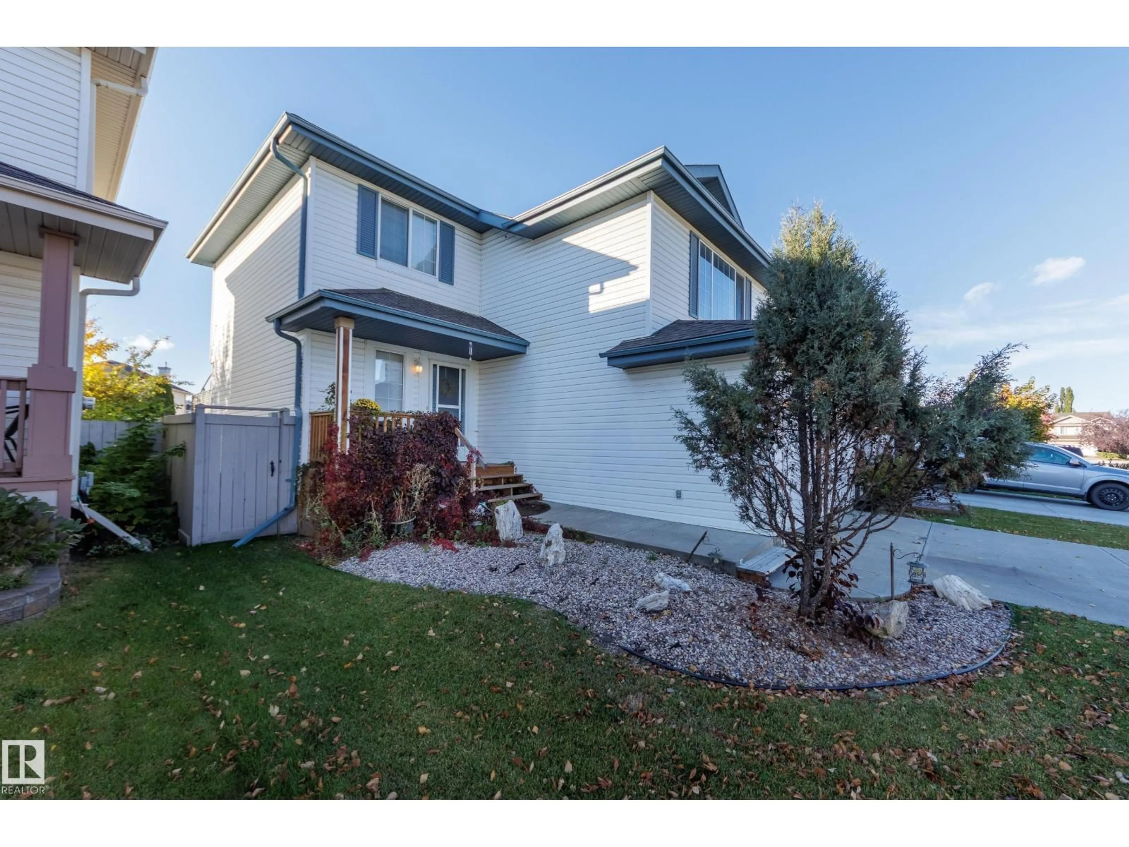 Unknown for 553 GLENWRIGHT CR, Edmonton Alberta T5T6K8