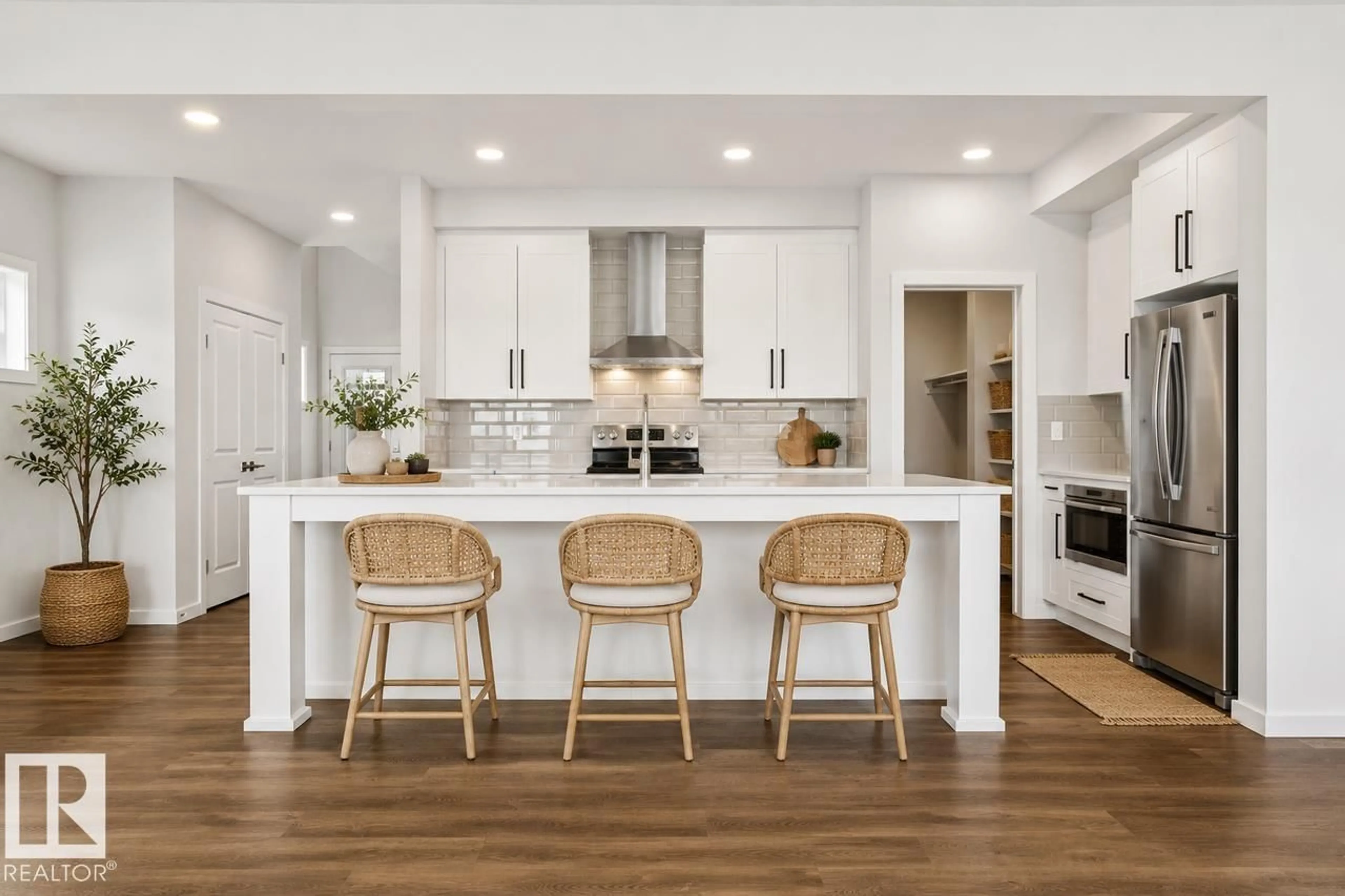 Open concept kitchen, unknown for 339 LINDEN LO, Leduc Alberta T9E8S8