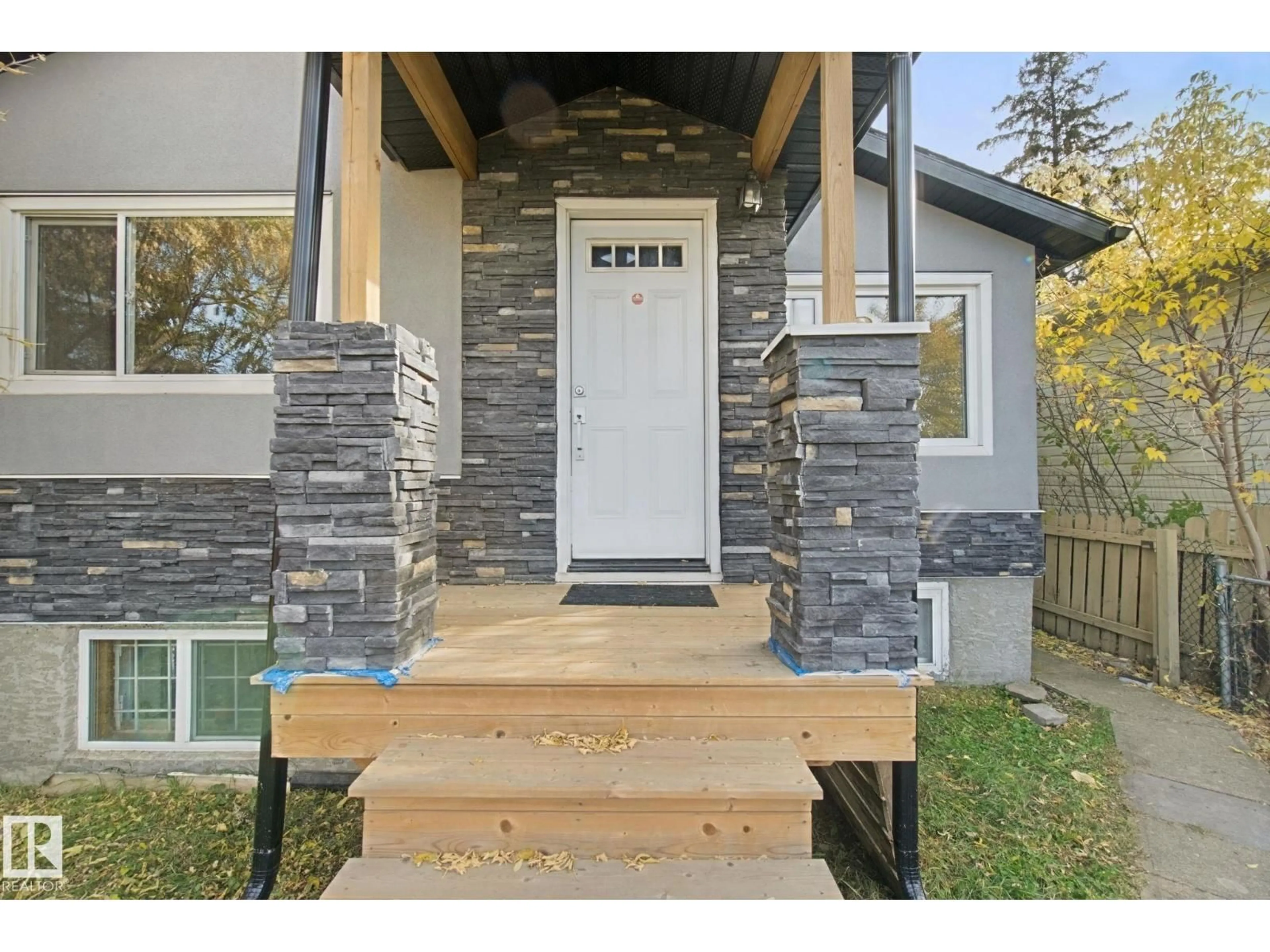 Unknown for NW - 13019 66 ST, Edmonton Alberta T5C0A7